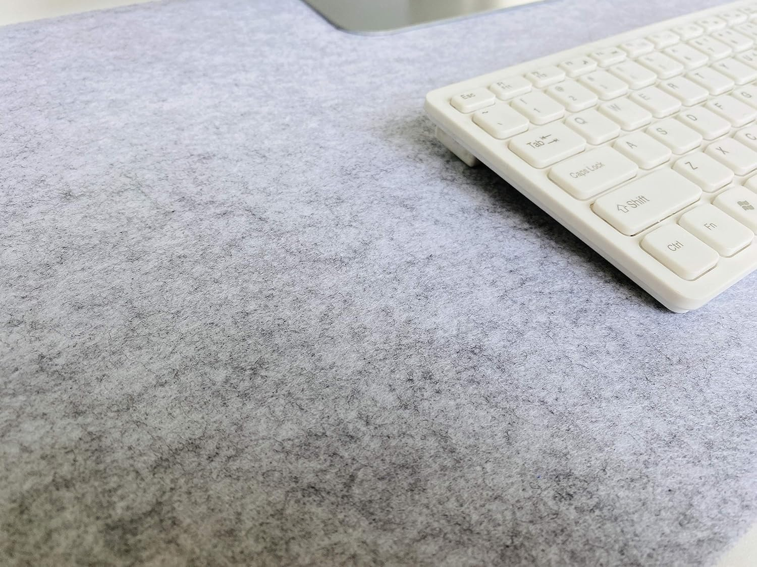Desk Pad, Desk Protector Pad, Non-Slip 0.12 Inch Thick Large Mouse Pad, Felt Desk Mat, Writing Mat for Office and Home (Light Gray, 90 * 30CM) image number 5