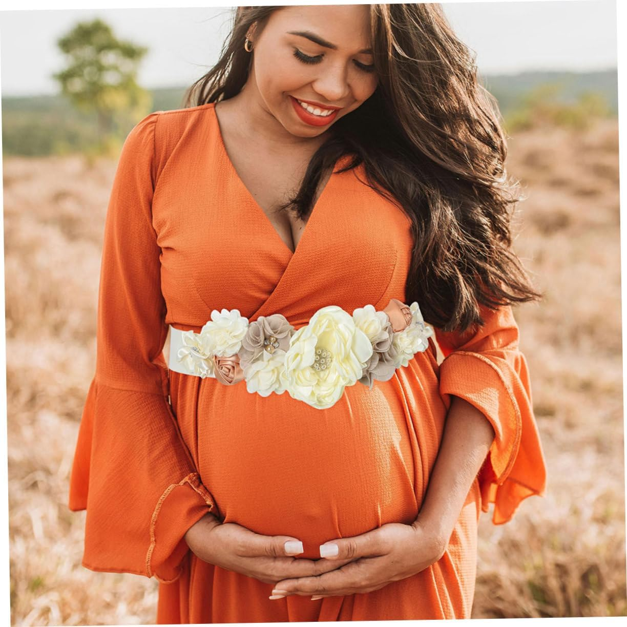 2Pcs Flower Maternity Belly Sash Bridesmaid Sash Belt Dad Mommy Wedding Belt Photo Prop - Beige image number 2