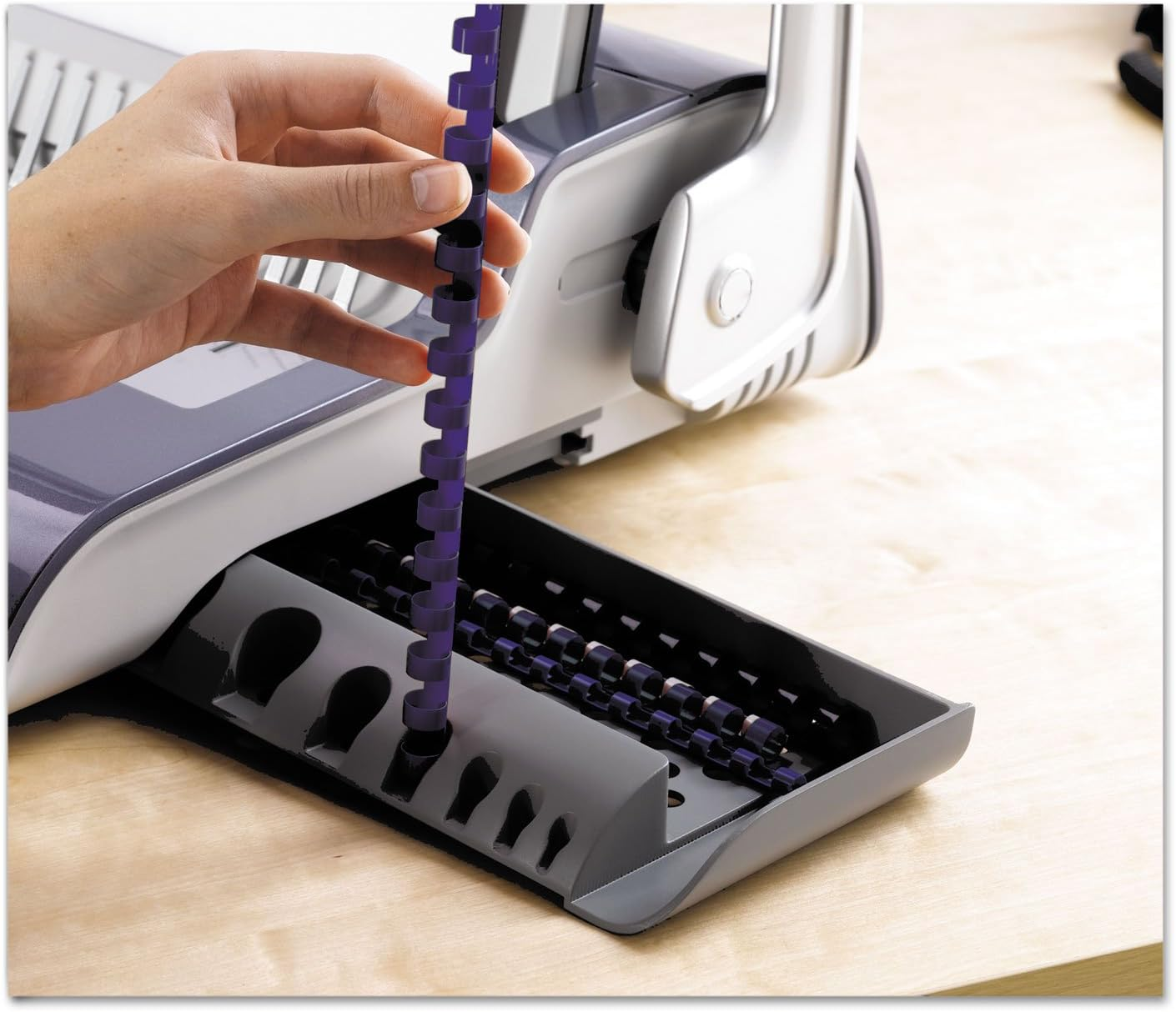 Fellowes Binding Machine Quasar+ Comb Binding (5227201), 5.1" X 18.1" X 15.4" image number 3