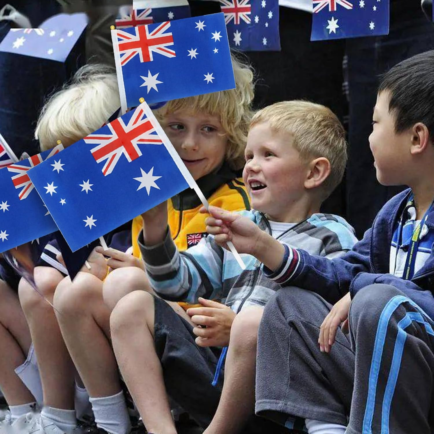 Fiohiros 15 Pcs 5.5X8.3 in Australia Hand Waving Flag, Australia Day Flag, Australian Flag Set, Flags Australia, Australian Flags Small, Australia Day Car Flags image number 3