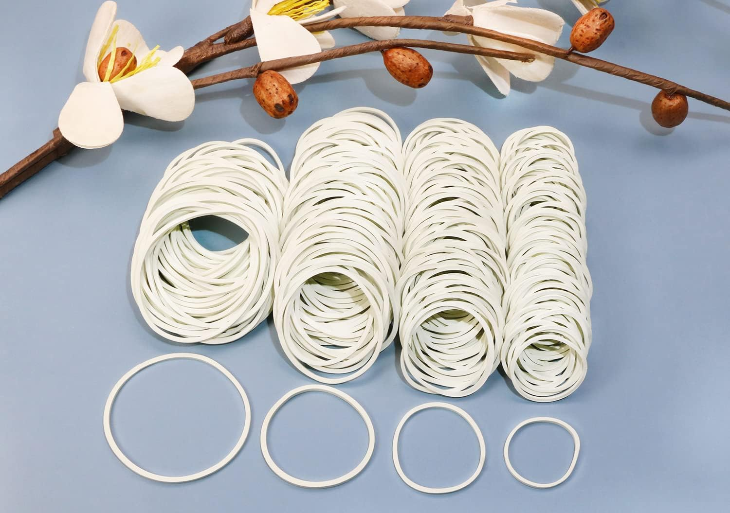 ONLYKXY 350Pcs White Natural Rubber Bands,25Mm/32Mm/38Mm/50Mm Soft Elastic Bands Hair Ties for Hair Braids Hair Rubber Ring