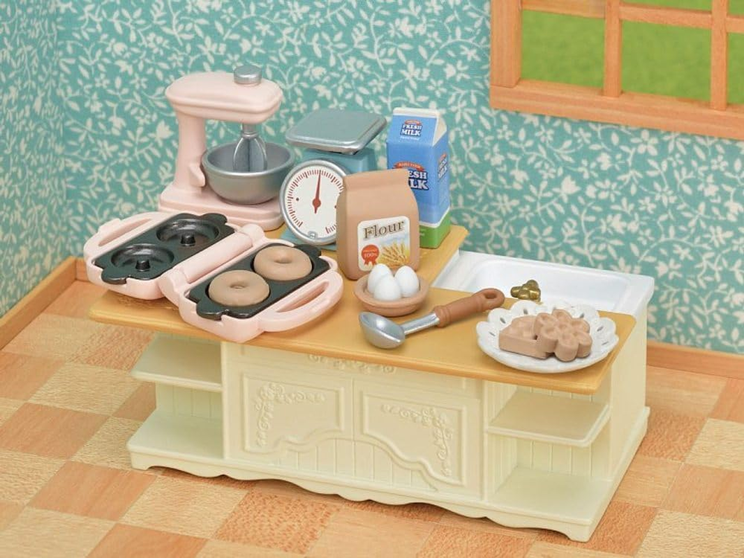 Sylvanian Families - Kitchen Island image number 4