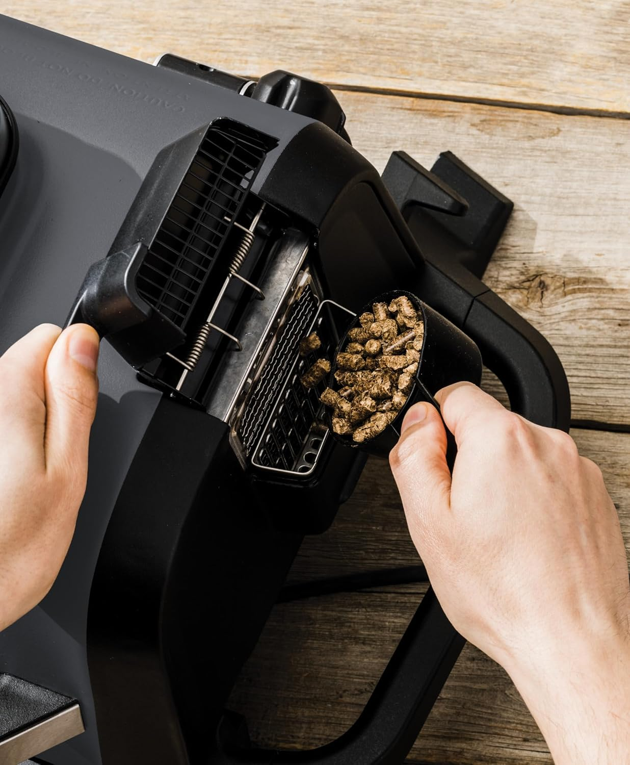 Ninja Robust Blend Woodfire Pellets, 900 G image number 1