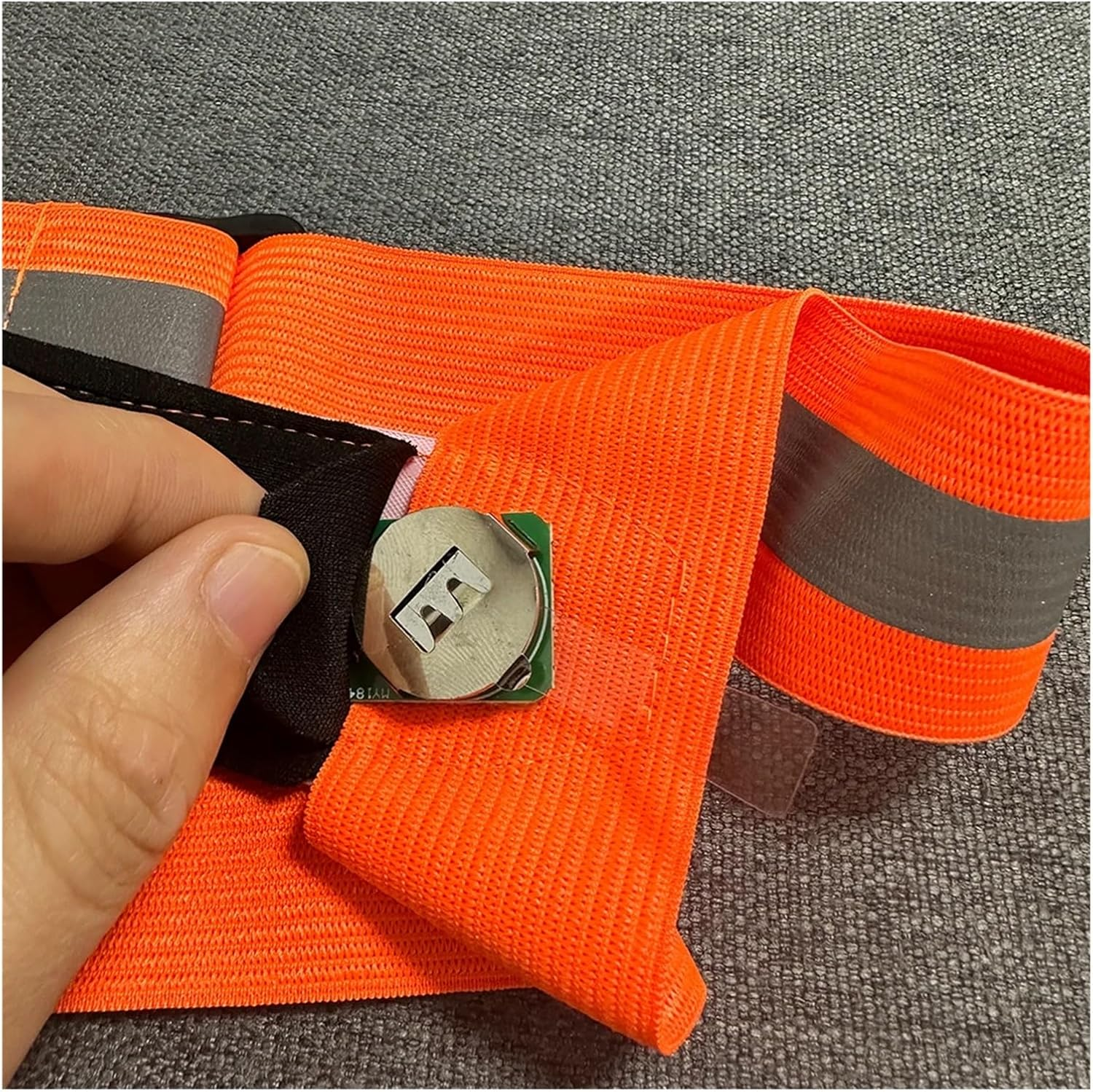 Jiningxinxin Motorcycle LED Reflective Vest Night Running Vest Glowing Reflector Straps Safety Vest Cycling Vest Warning Lights Reflective(Green) image number 1