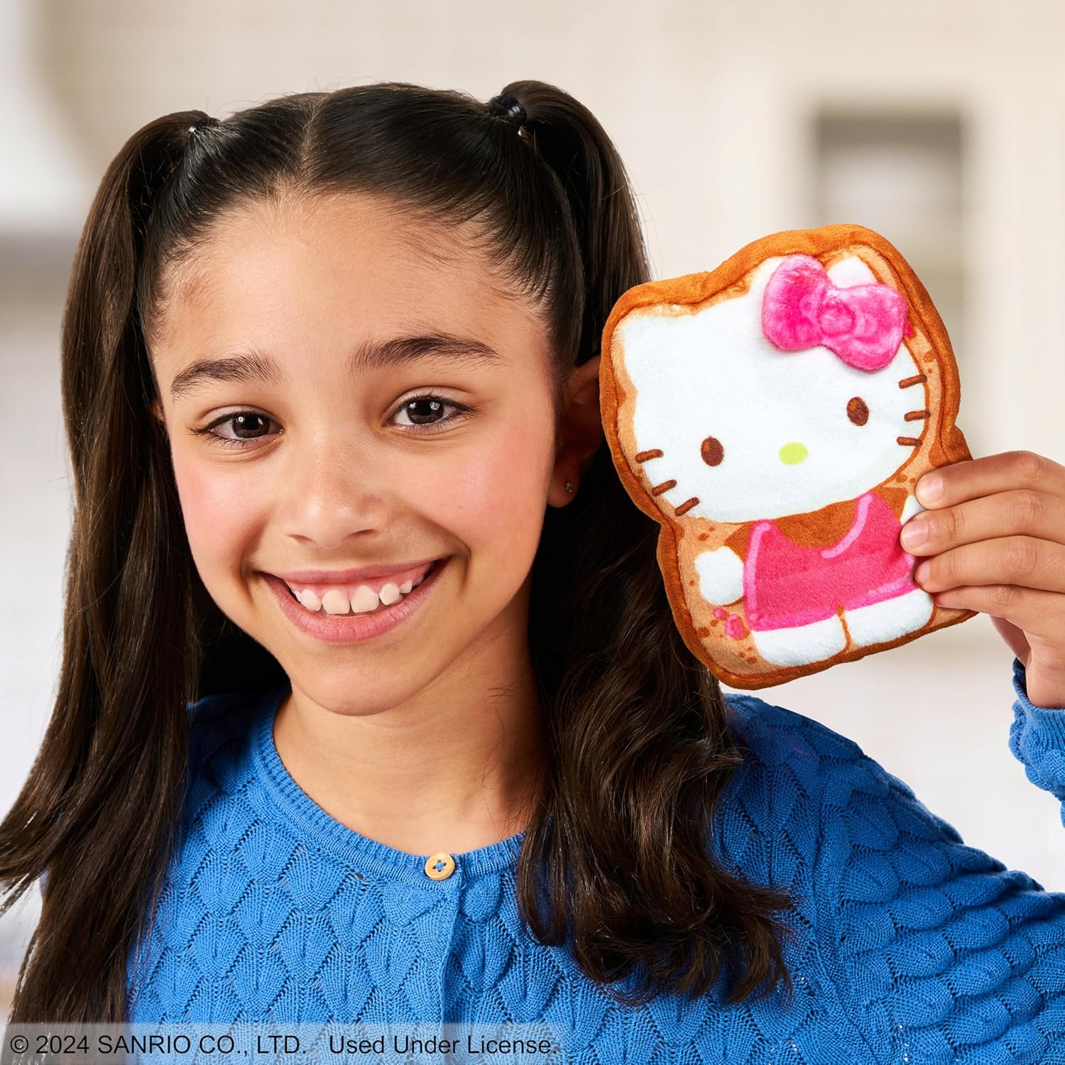 Cookeez Makery Hello Kitty&reg; and Friends Toasty Treatz Toaster with Scented Plush | Make a Soft and Squishy Surprise Plush Friend | Pop-In-Bread and See a Surprise Plush Pop Up image number 4