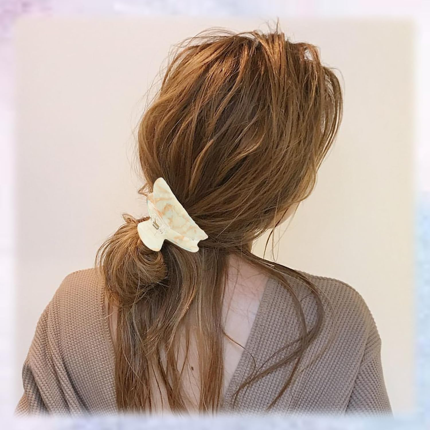 Pack of 4 Claw Clips, Hair Clips, Women & Girls, Trendy Look Hair Clip, Large for Secure Hold, Hair Clips, Thick Hair Accessories for Women and Girls (Many Colours)