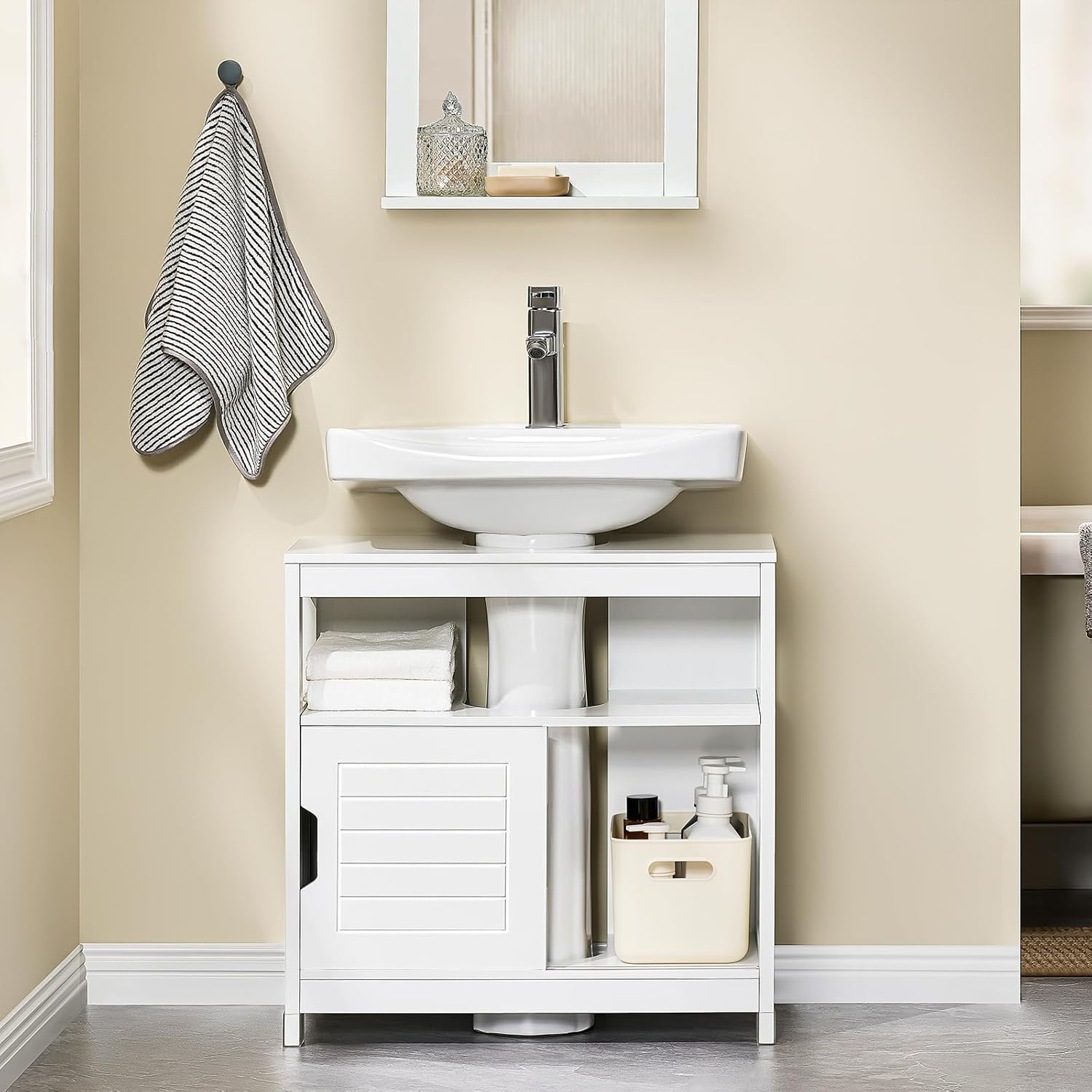 Sobuy under Sink Bathroom Cabinet with Storage Shelves and Double Doors, Freestanding Vanity Unit for Compact Bathrooms and Laundry Room, Organizer Furniture White FRG128-II-W
