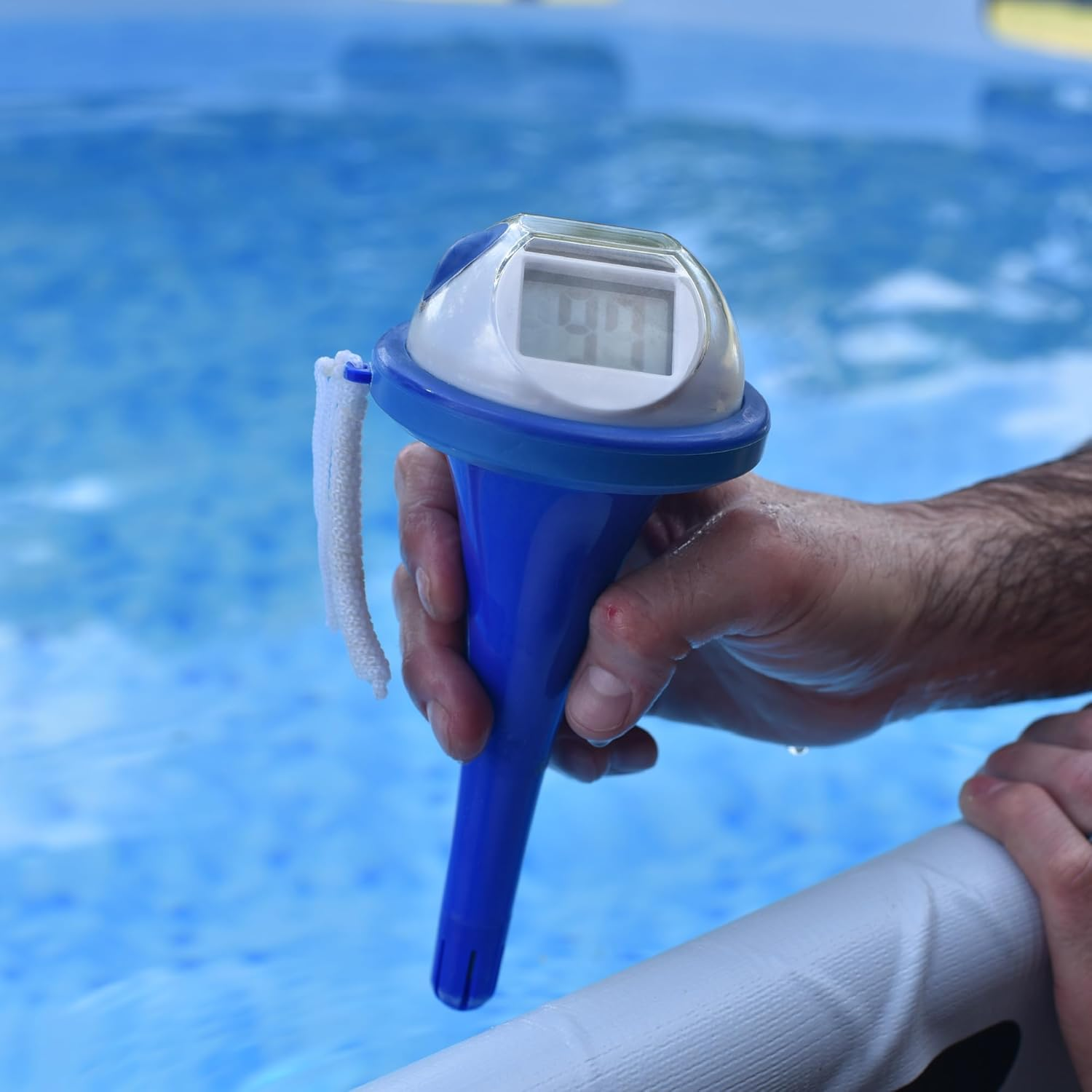 GAME Solar Digital Pool & Spa Floating Double Screen Thermometer, Solar Powered, Fahrenheit & Celsius, Double-Sided Screen, LCD Display, Dark Blue image number 1