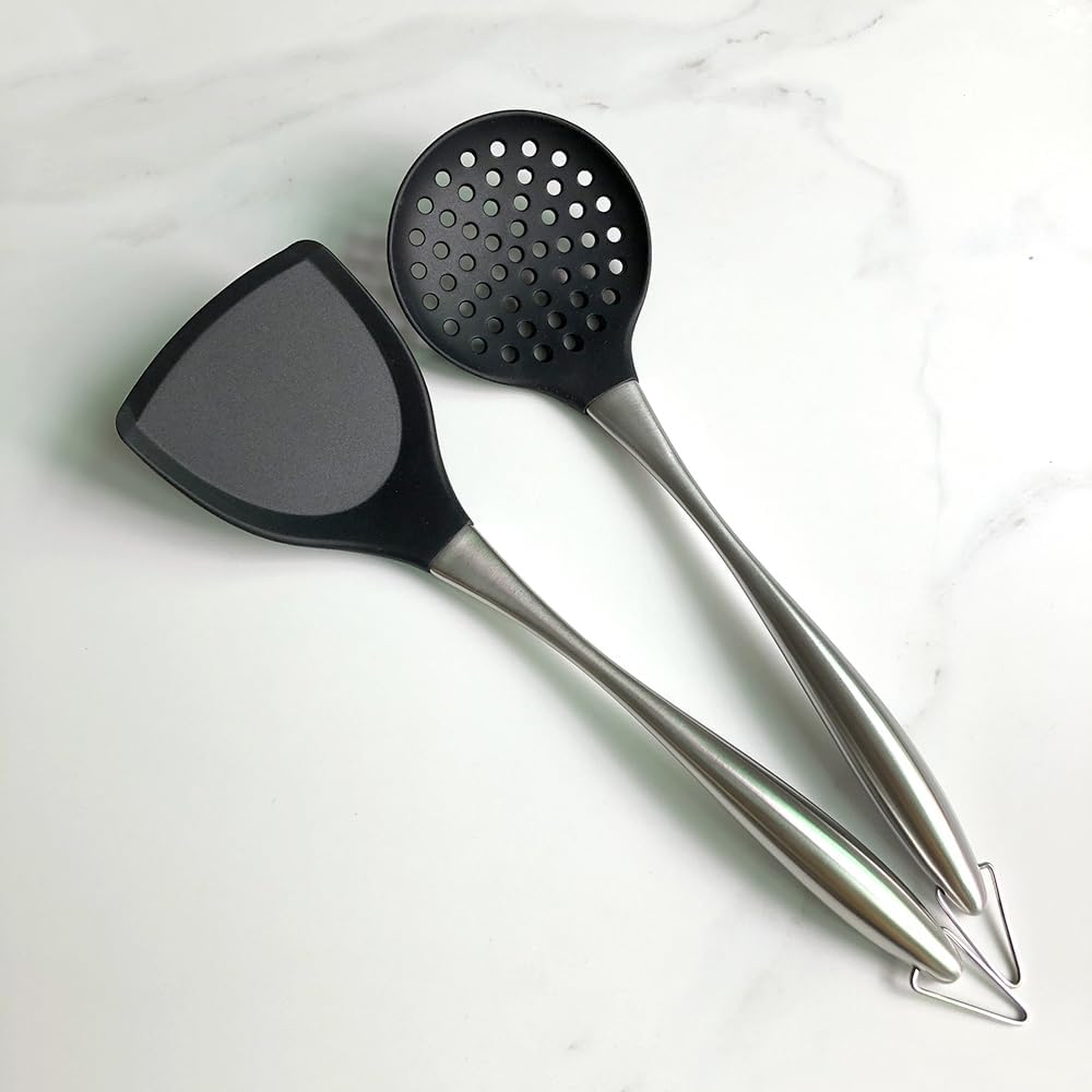 Honglida Silicone Wok Skimmer Premium Slotted Spoon Scoop Strainer Colander BPA Free 600&ordm;f Stainless Steel Handle 14 Inch for Non Stick Cookware(Black)