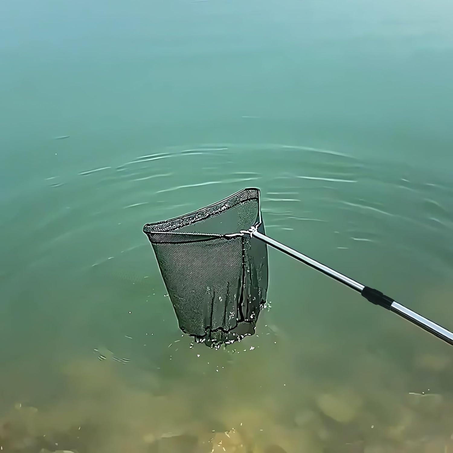 125Cm Telescopic Fishing Net with Pole Handle Foldable Fishing Net for Steelhead,Fly,Safe Fish Catching or Releasing with Fish image number 3