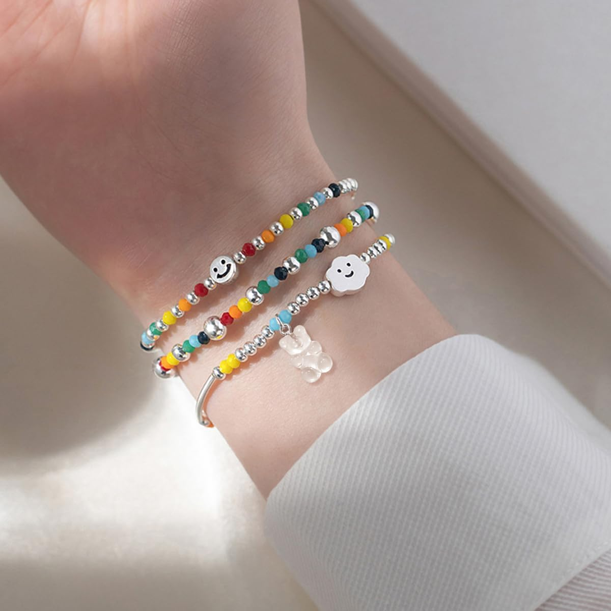 NILLOS Resin Gummy Bear Pendant, 40 PCS Mini Cute Bear Charms Pendants for Bracelet, Necklace, Jewelry Making, DIY Crafting (Multicolor) image number 5