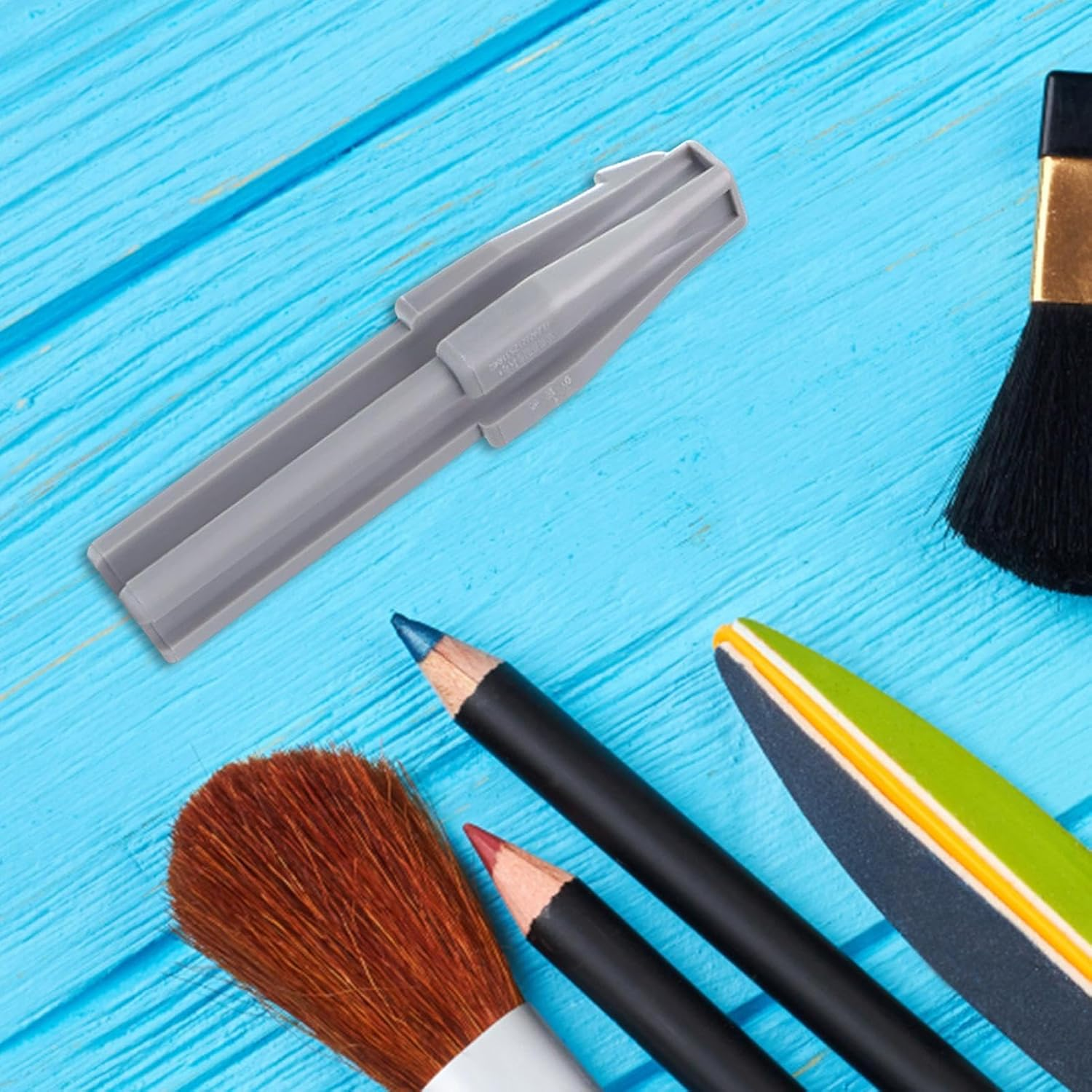 Huayeex Duckbill-Shape Eyebrow Pencil Shaper | Cosmetic Art Pencil | Compact Cosmetic Shaper for Beginners & Professional