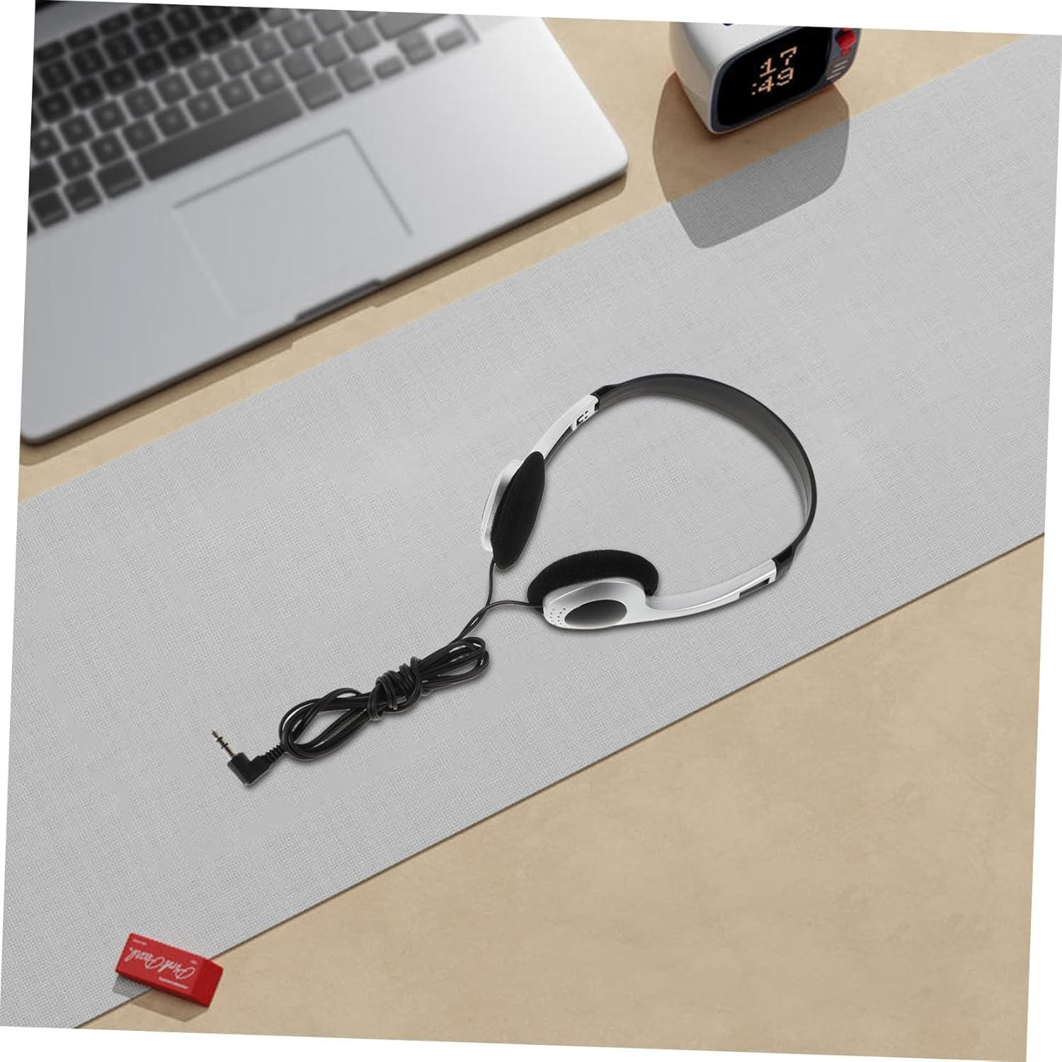 ROMISBABA Retro Silver Wired Ear Headphones with Inline Controls for Students and Compatible with Computers Phones Tablets Clear Sound for Classroom Library Gaming and Travel Use image number 6