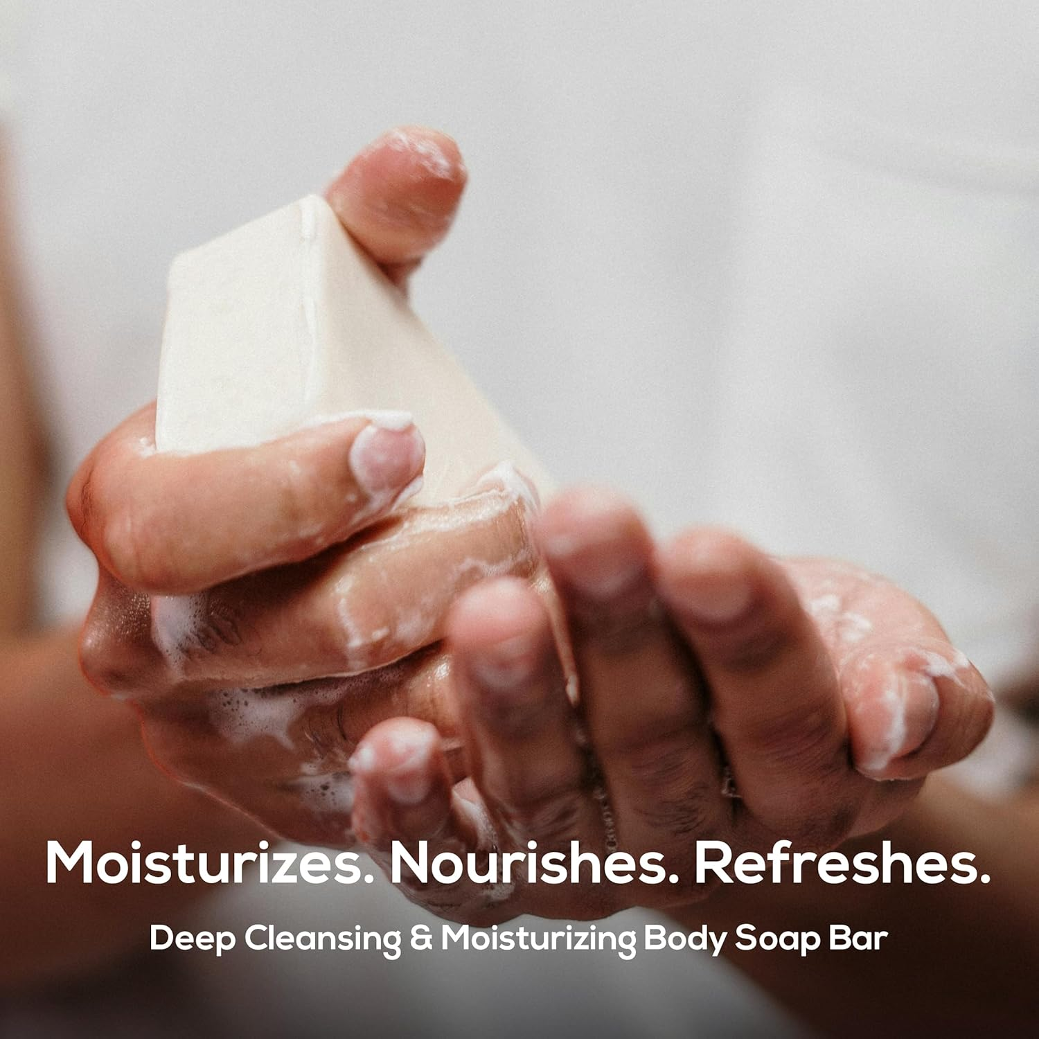 MARLOWE. No. 105 Body Moisturising Soap for Men 210Ml Made with Shea Butter & Natural Ingredients for Gentle Cleansing Rich & Creamy Lather Awesome Scent image number 3