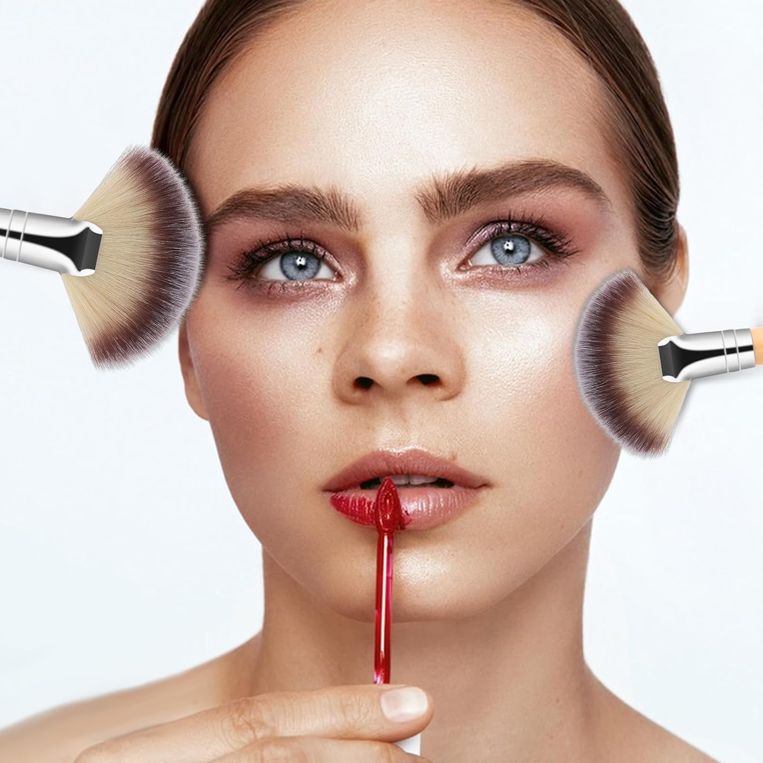 Small Fan Brush, 2 PCS Fluffy Facial Brush Cosmetic Tools Esthetician Supplies Face Applicator for Women Girls Esthetician Makeup Face Cleaning Painting Watercolor Canvas (Brown)