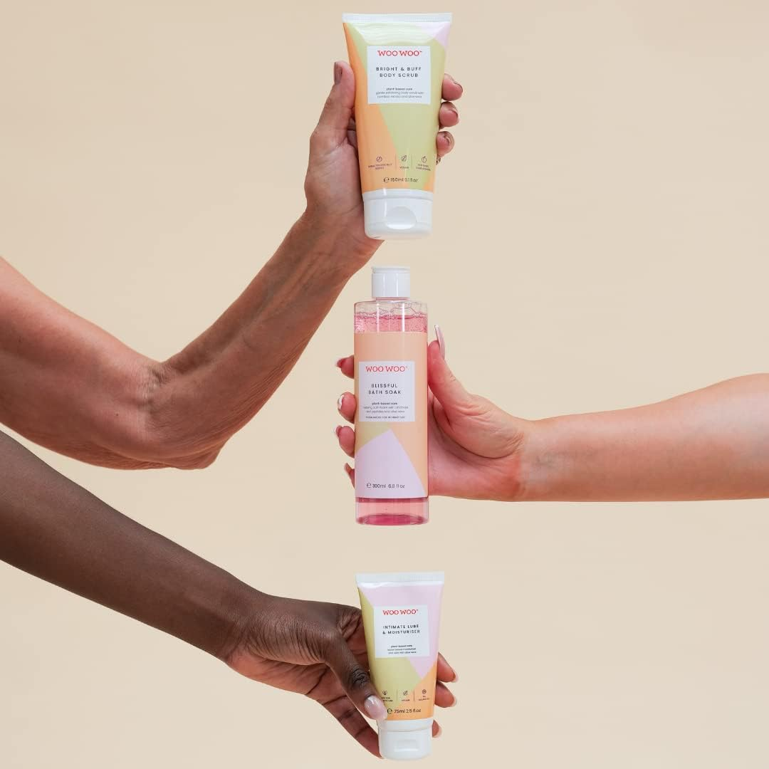 Manifesto Blissful Natural Bath Soak for Women 300Ml - Plant-Based Bubble Bath Nourishing Foam with Relaxing Lavender and Rosemary Essential Oil - Antioxidant, Provitamin B5 - Menopause Range