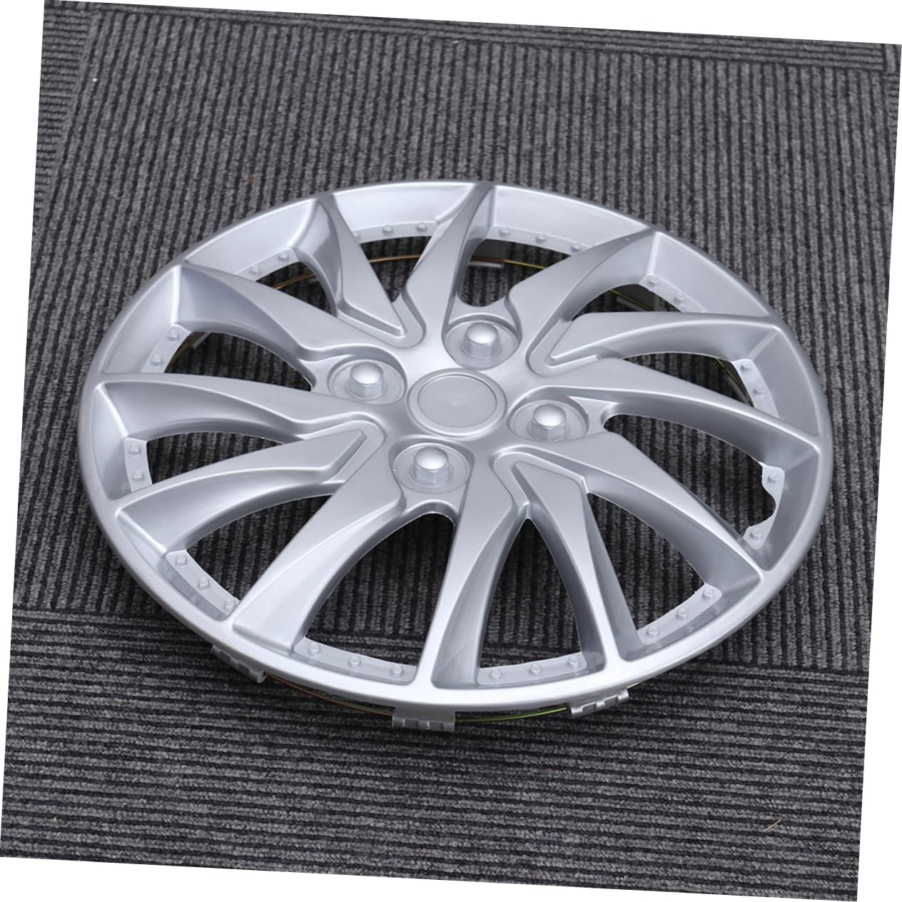 Zerodeko 2Pcs 14-Inch Silver Automotive Wheel Hub Caps Car Hubcovers for Vehicles Decorative Hubcaps for Cars Compatible with Standard Wheels image number 6