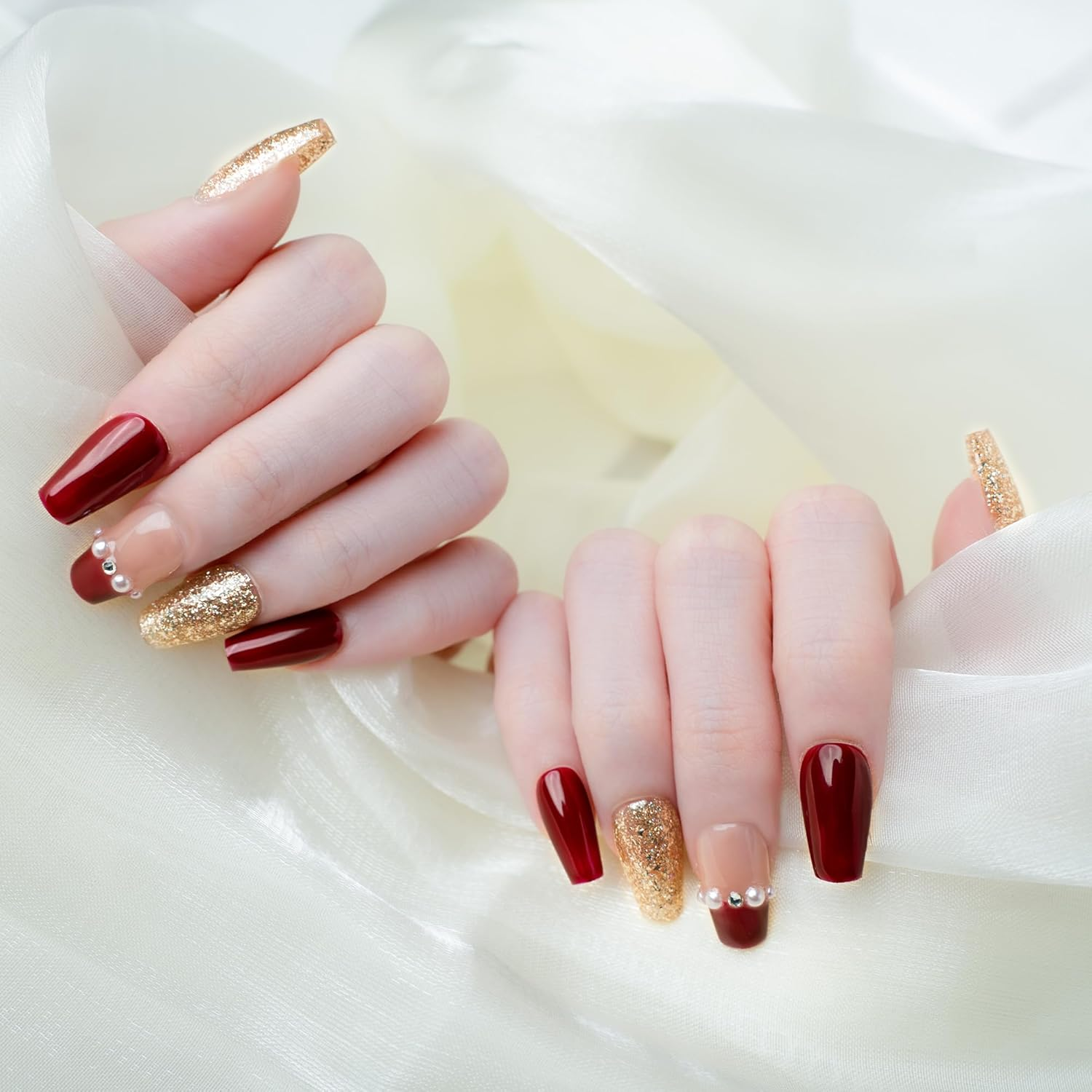 Sun&Beam Nails Handmade Press-On Medium Long Coffin Ballerina Red Green White New Year Pearl Sweet Design Fashion False Nail Tips 10 Pcs Set (#192 M) image number 2
