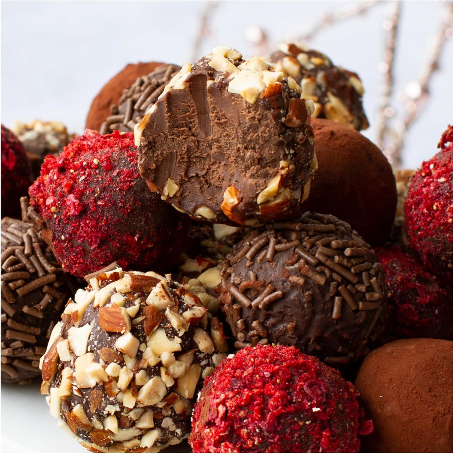 Noshu 97% Sugar Free Dark Choc Baking Chips 140G image number 2