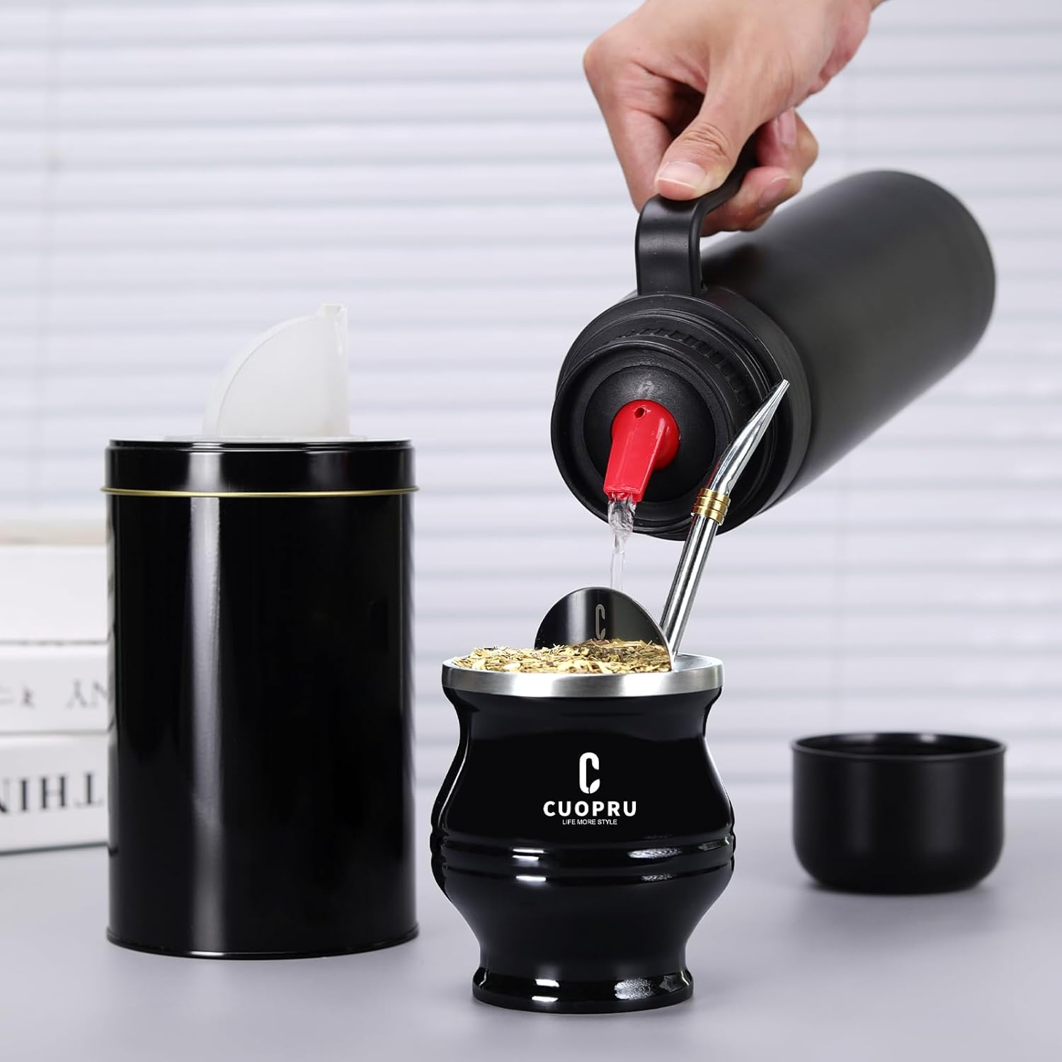 Cuopru Premium Stainless Steel Yerba Mate Kit, Gourd, 33.8Oz Insulated Bottle, Container, Bombilla, Cleaning Brush, Tea Filter Set, Matte Black image number 5