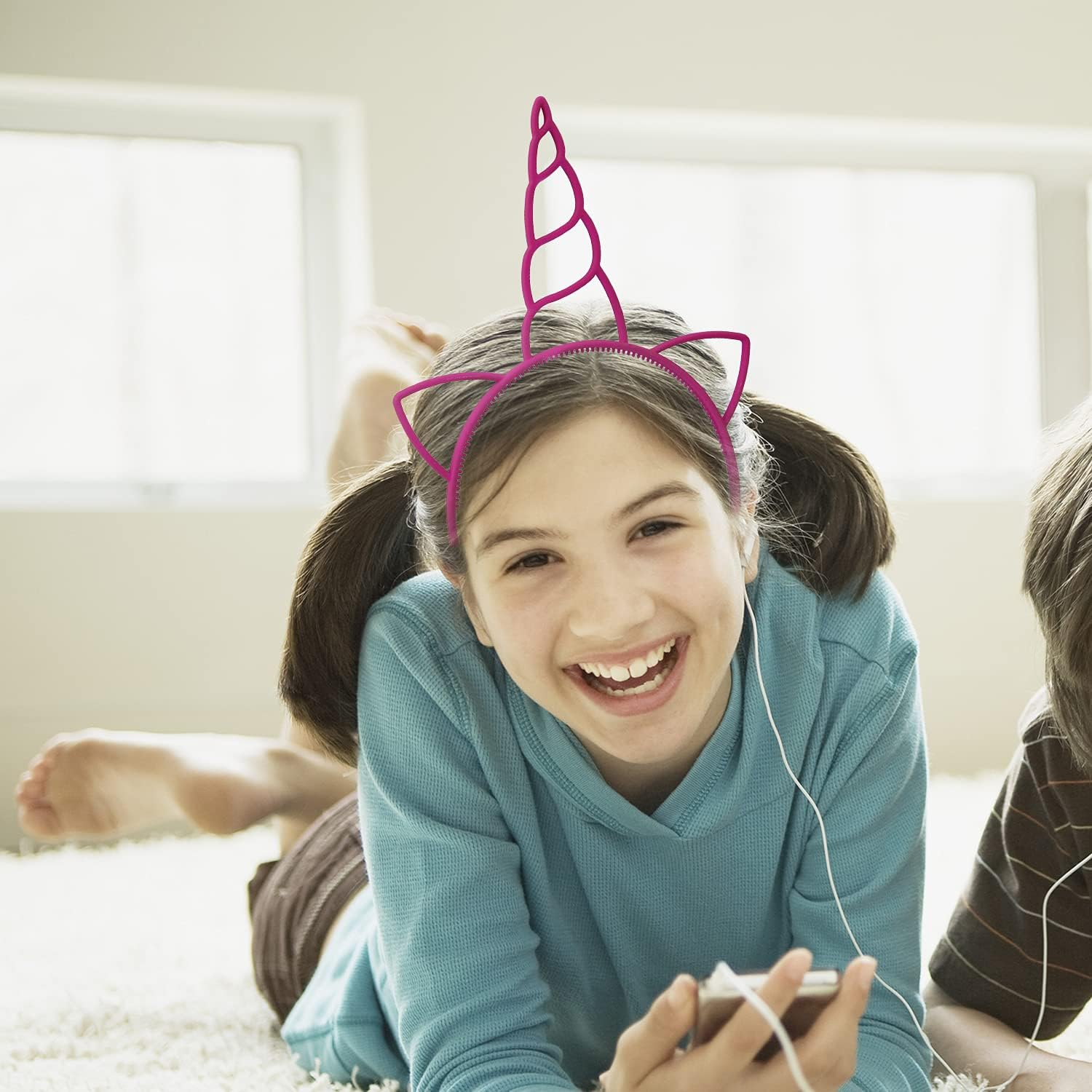 Unicorn Headbands for Girls Plastic Toddler Headbands Child Unicorn Horn Head Bands for Christmas Party Decorations Pack of 12 (Bright Colors-12Pcs) image number 5