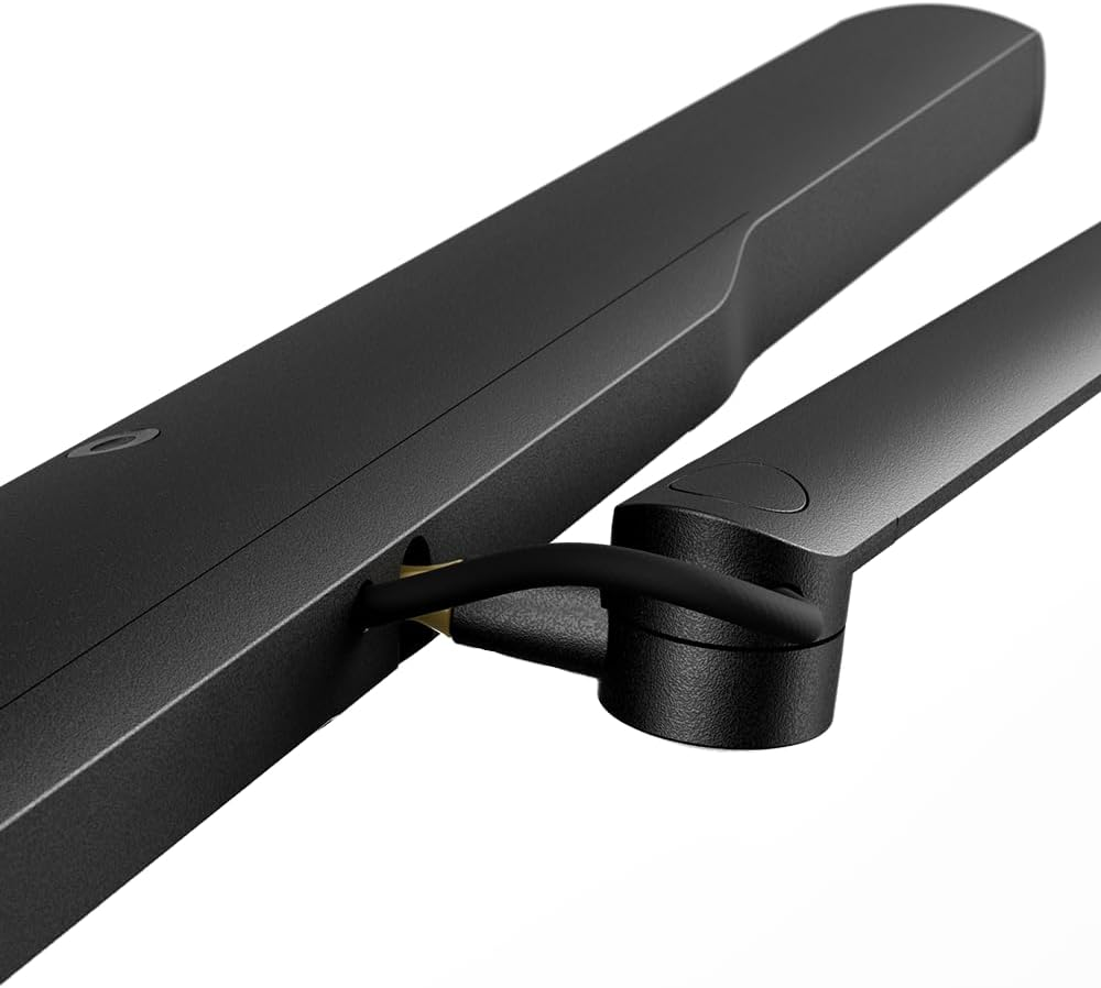 Grand Pianolight with Stereo-Light Technology, Zonal Lighting Control and Auto-Dimming