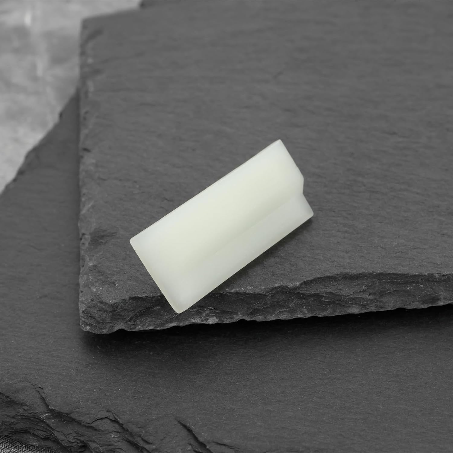 Be in Your Mind 10 Pieces Chainsaw Bumper Strip Chain Guide Bumper Bar Strips 1121-648-6610 Compatible with Stihl 290 310 390 029 039 1125 Cover image number 6