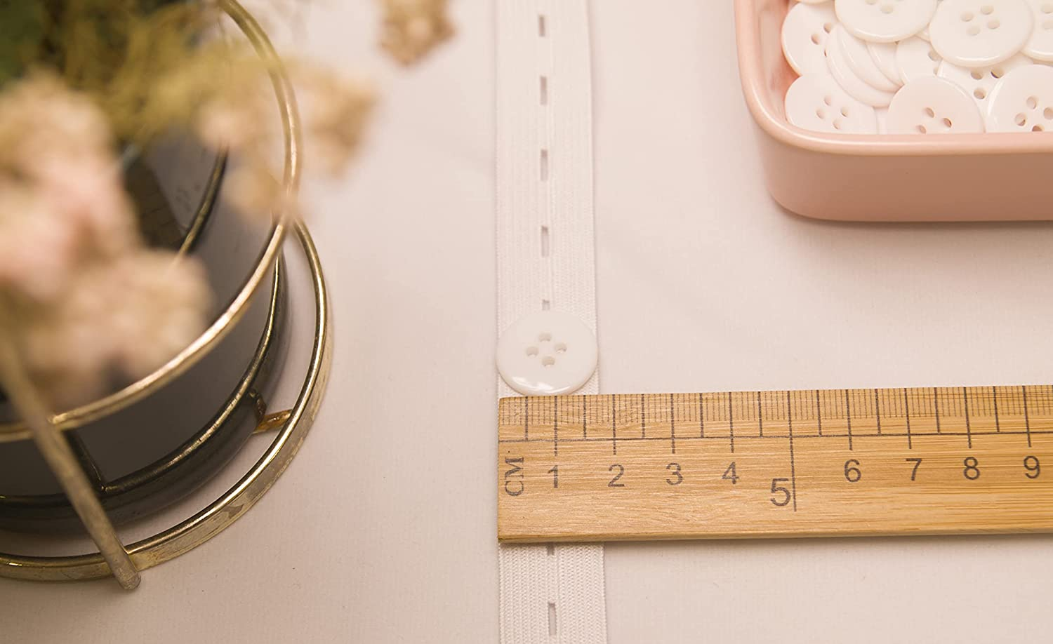 Flat Sewing Band Spool with Buttonholes, Elastic Stretchable, Ideal for DIY Waistbands and Necklines (White, 3/4 Inch &times; 3 Yards)