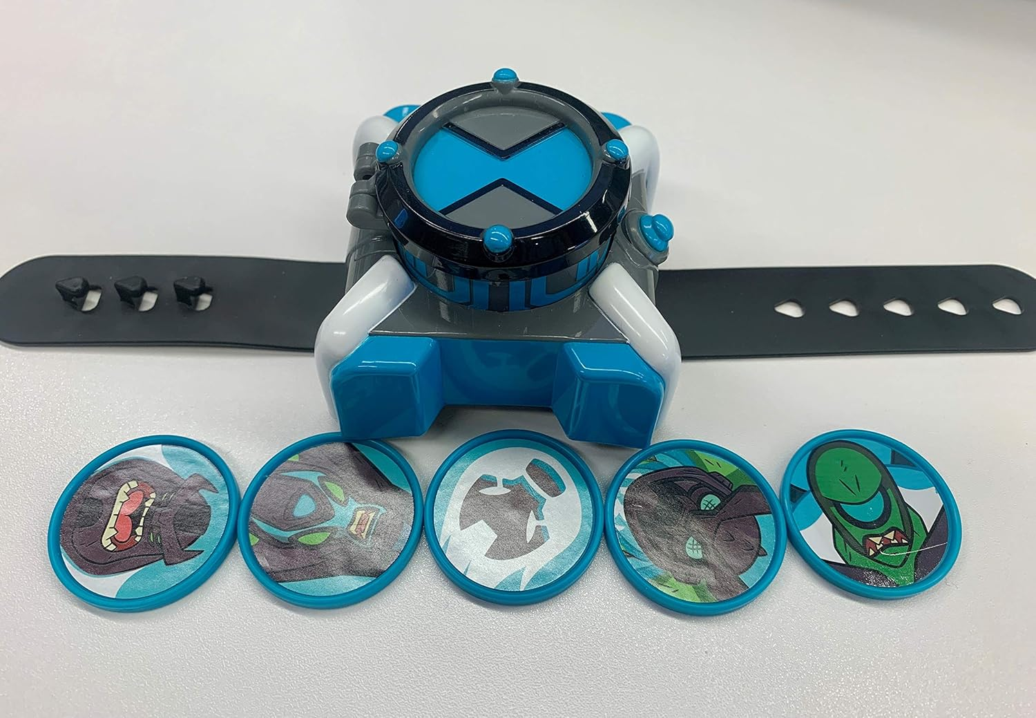 Ben 10 Grey Plastic Spinning Top, Kind image number 2