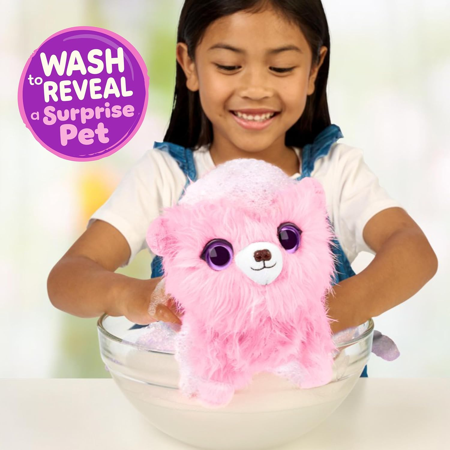 Scruffaluvs Pet Scruffs Pink Mystery Plush Toy, 19Cm (7.5") Tall - Wash to Reveal 1 of 3 Rescue Pets: Puppy, Bunny, or Kitty - Includes 22Cm (8.7") Deluxe Pet Carrier. Styles May Vary. image number 2