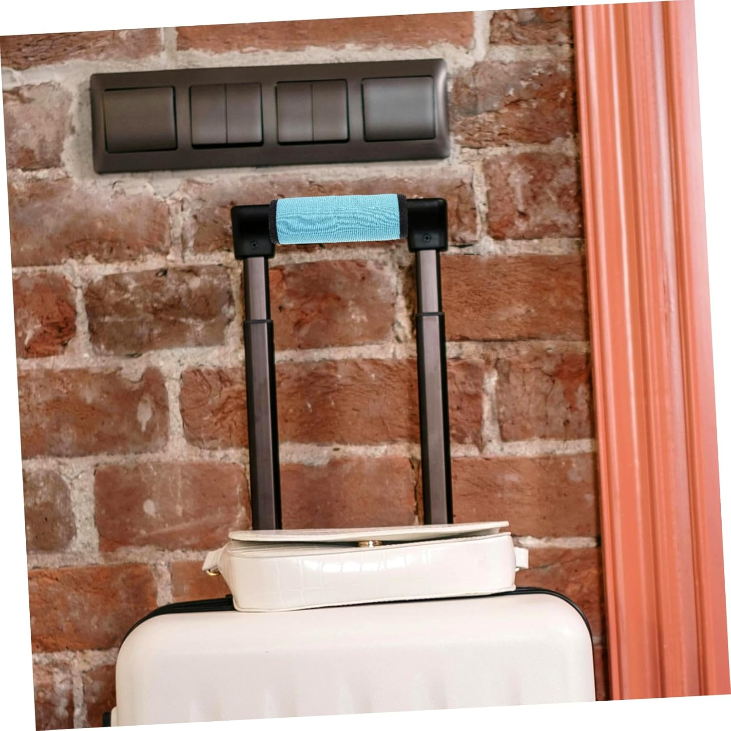LALADEFIEE Protective Suitcase Handle Wrap Sturdy Bag Handle Cover Neoprene Grip for Heavy Luggage image number 1
