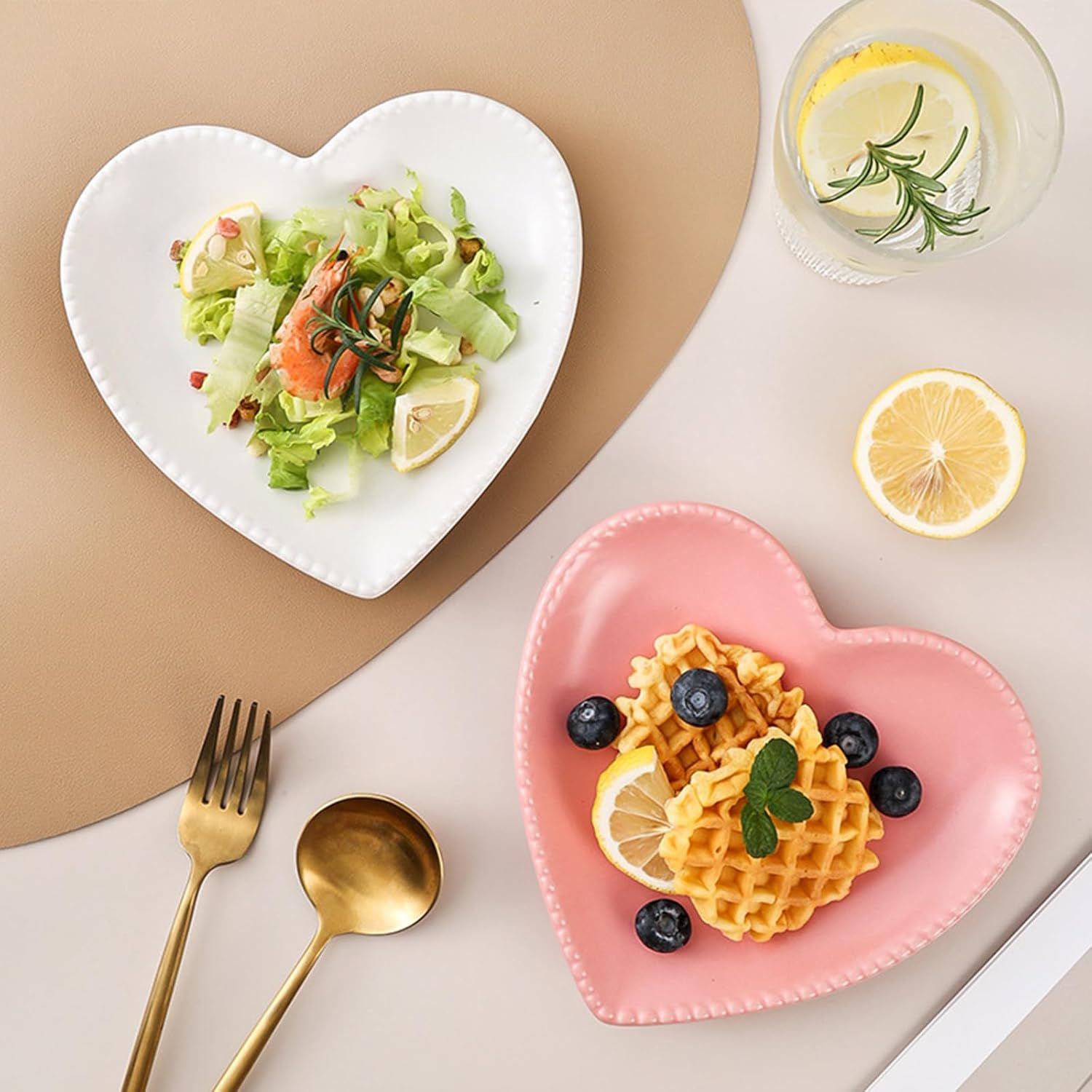 MLKLDOU Heart Shaped Dinner Plates 2Pcs, Ceramic Construction, 6.5 Inch Appetizer Plates Set for Home Kitchen Wedding Birthday Party Decor - Pink image number 2