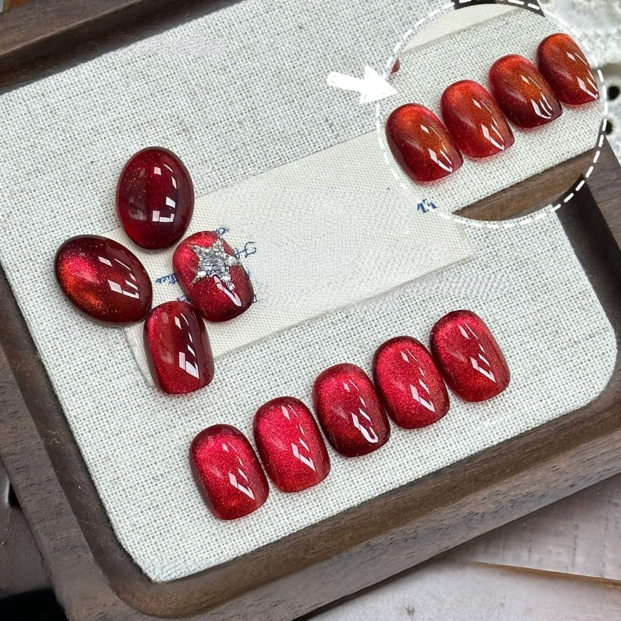 ADHERE Amber Stone Fairy Tale - 12Ml Cat Eye Gel Nail Polish 1Pc Gel Polish Soak off Holographic Magnetic Nail Polish for Nail Art Manicure Salon DIY at Home (Elixir) image number 4