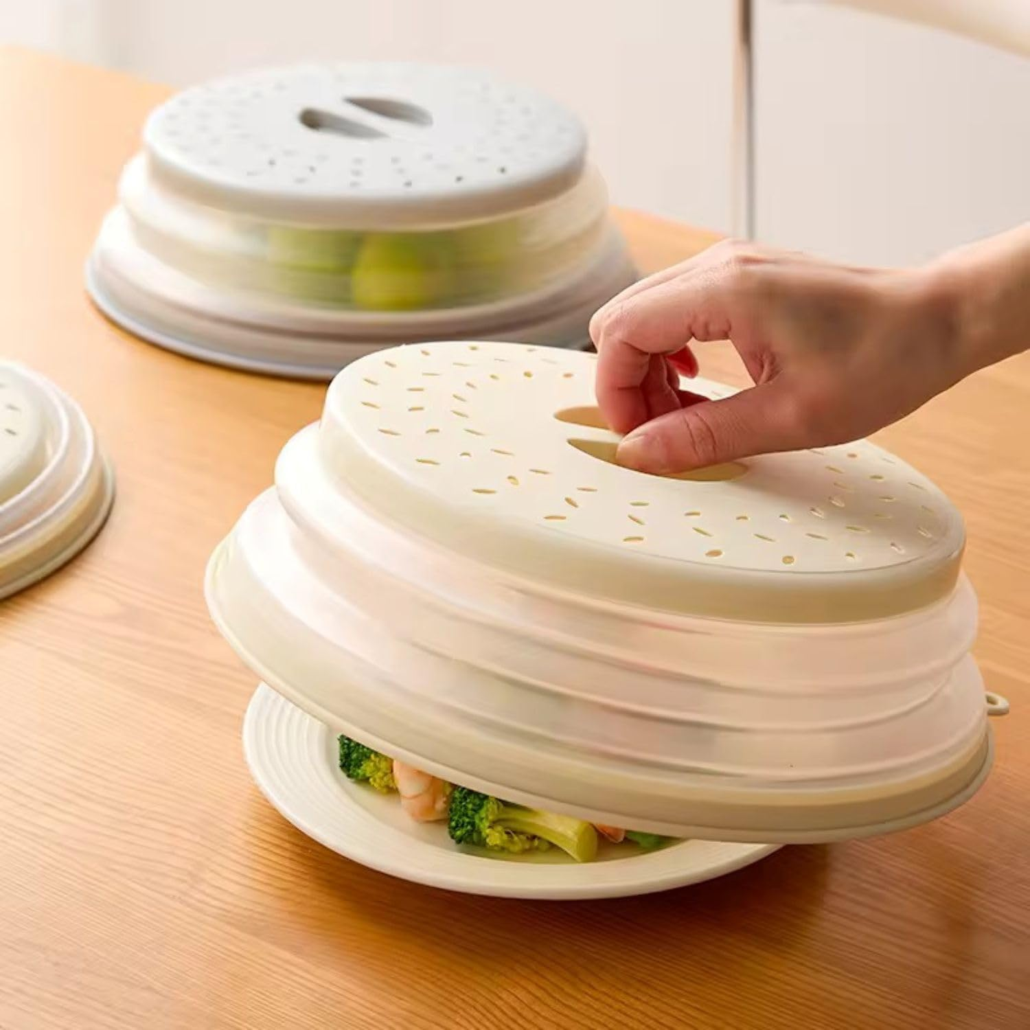 Pack of 2, Collapsible Microwave Food Cover BPA Free TPR, 10.5Inch, round with Grip Handle Green+Beige image number 2