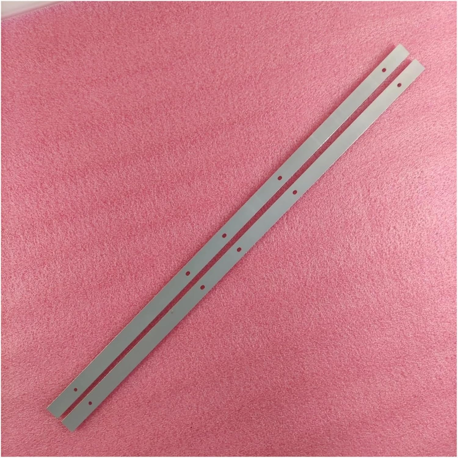 TV LED Backlight Strips for P.-Olar 32LTV2002 PC32LH11T2C P32L21T2SCSM P32L31T2SC P32L32T2CSM JL.D32061330-081AS-M MS-L1343 V1 (Color : 4 Piece for 2TV)