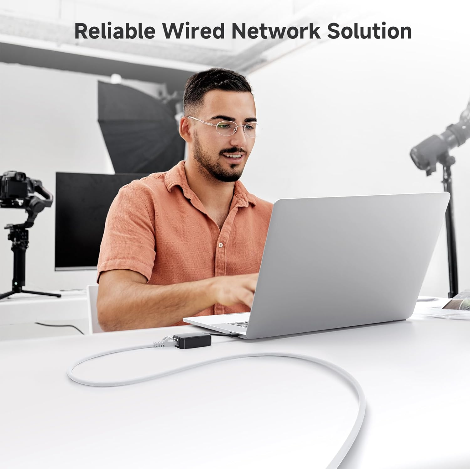 Cable Matters 10Gbps Snagless Ultra Thin Ethernet Cable 7.6M, Long Cat 6 Ethernet Cable (Thin Cat6 Cable) in White image number 4