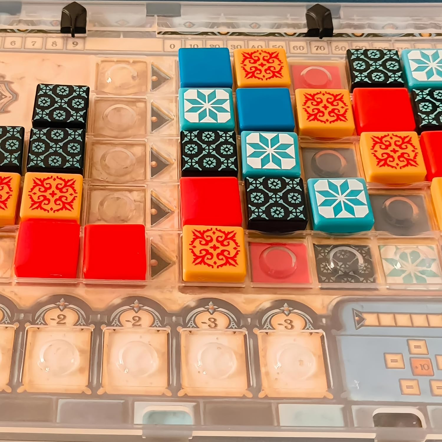 Azul Board Game - Strategic Mosaic Tile Placement Game for Family Fun, Adults & Kids, 2-4 Players, 30-45 Min Playtime, Colourful Pattern Puzzle Game image number 4