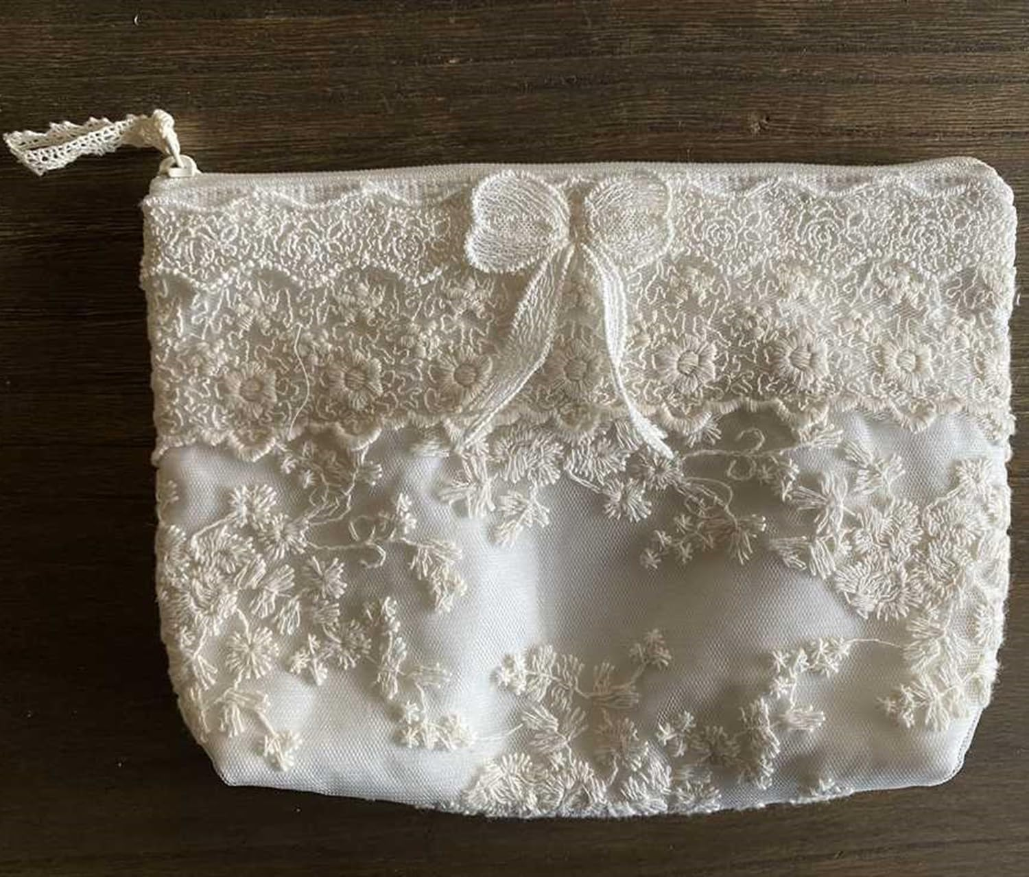 Vivien WK0325A3 Pouch, Ivory