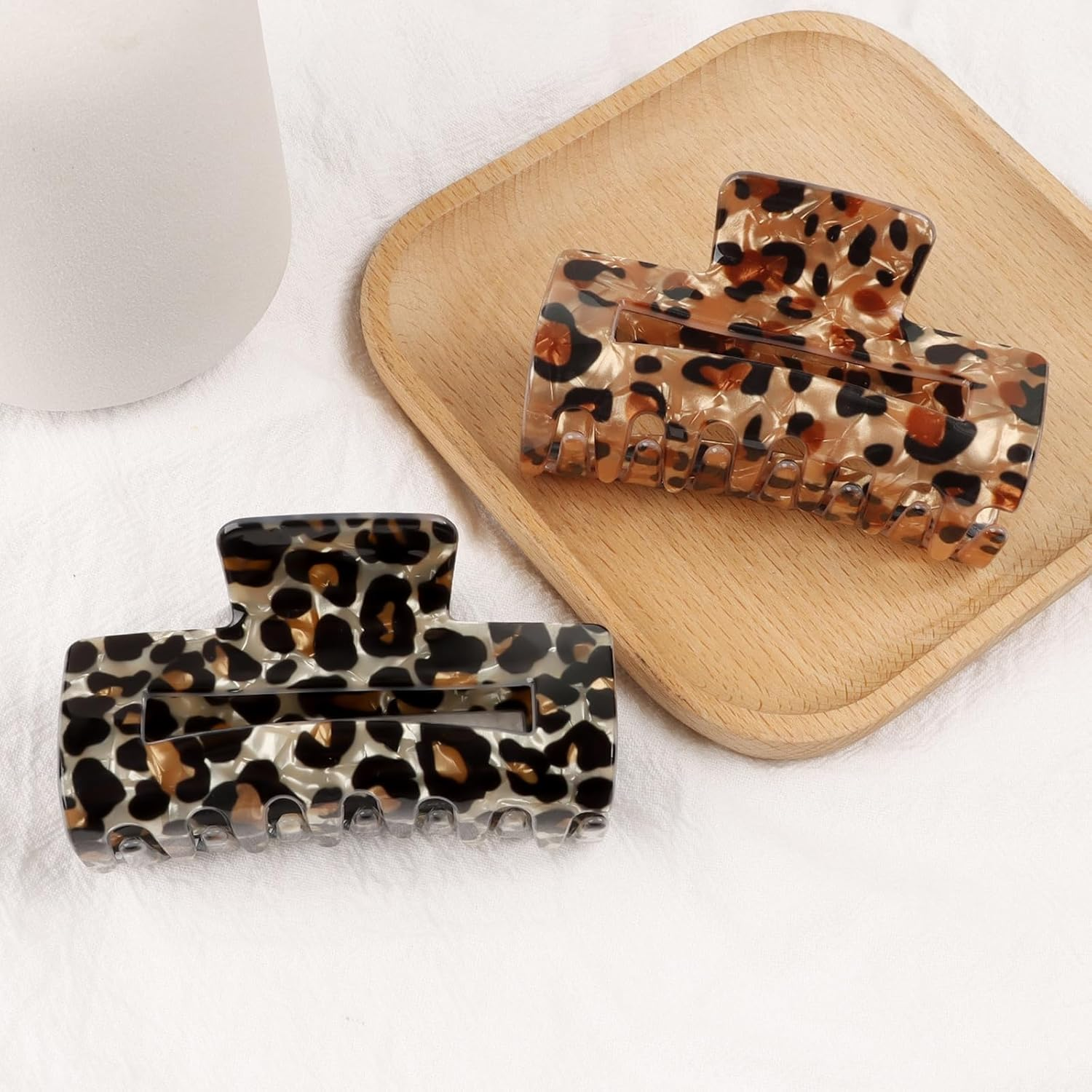 Falafoty Square Medium Hair Claw Clips for Thick Fine Hair, Tortoise French Hair Jaw Clips,Strong Hold Leopard Rectangle Claw Hair Clips Daily Commuter Hair Styling Accessories for Women Girls (2) image number 4