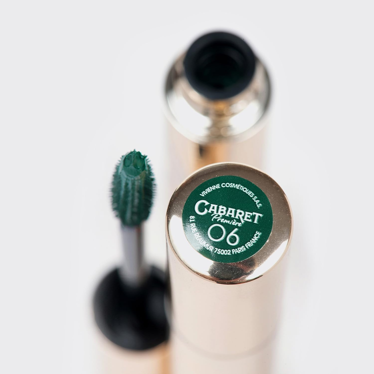VIVIENNE SABO Artistic Volume Mascara 9 Ml I Cabaret Premiere I Colour Green I for a Seductive and Irresistible Look with a Wow Effect image number 4
