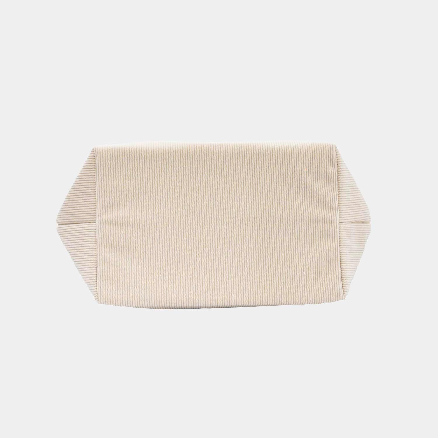 Skater KCOB2-A Snoopy Corduroy Fabric, Insulated, Thermal Lunch Bag, 11.8 X 4.7 X 7.1 Inches (30 X 12 X 18 Cm) image number 5