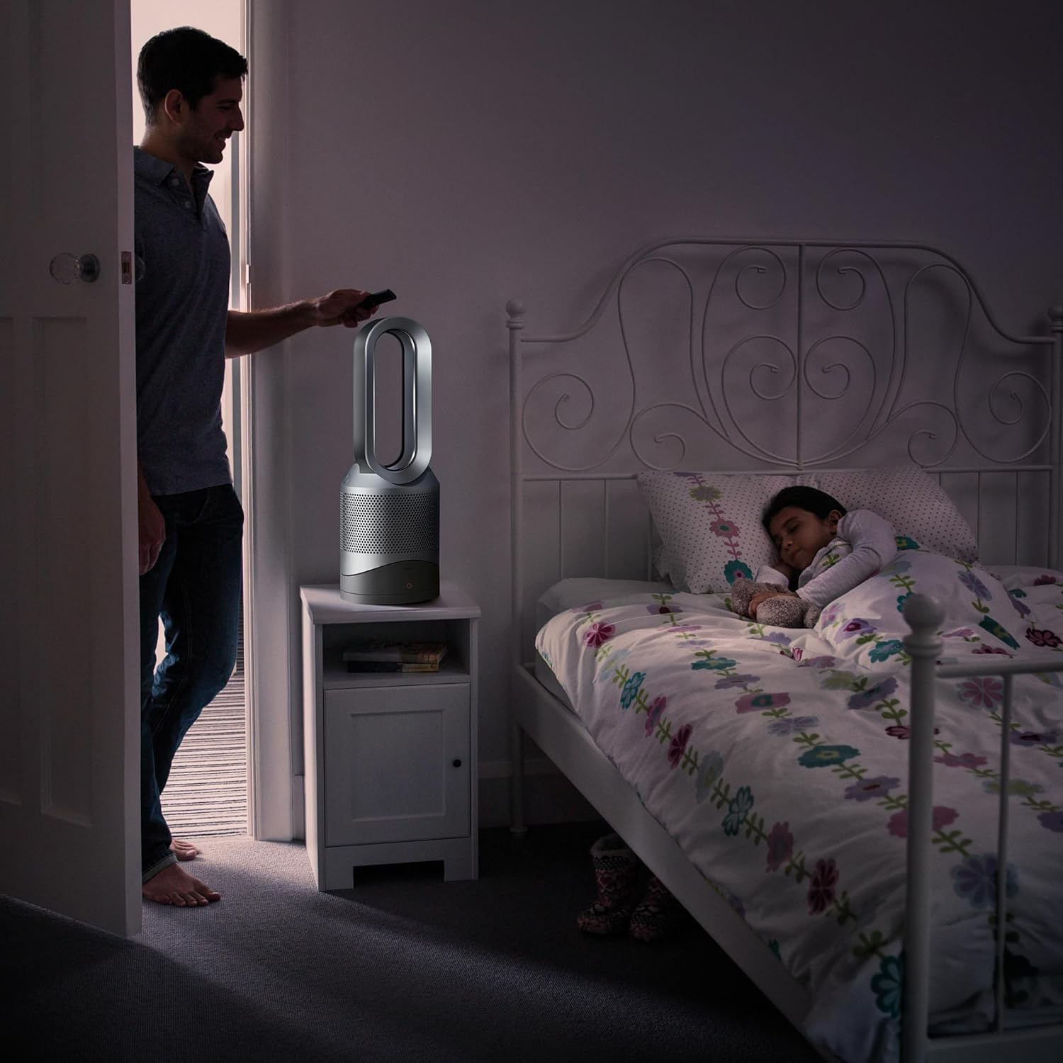 Dyson Pure Hot+Cool&trade; HP00 Purifier image number 1