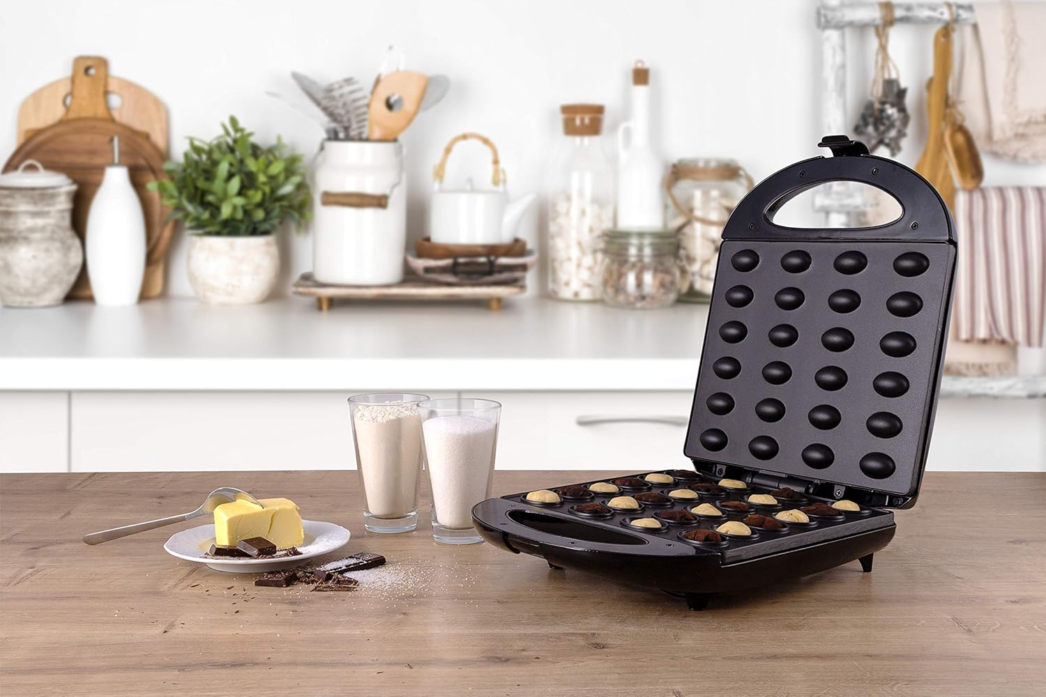 Mesko MS3041 Waffle Iron, Nut Baker for 24 Nut Halves, XL, 1600 W, Non-Stick Coating, Witch Hazel,Nut Maker, Oreschniza, Baker, Nut Waffle Iron for Oreschki, Black image number 6