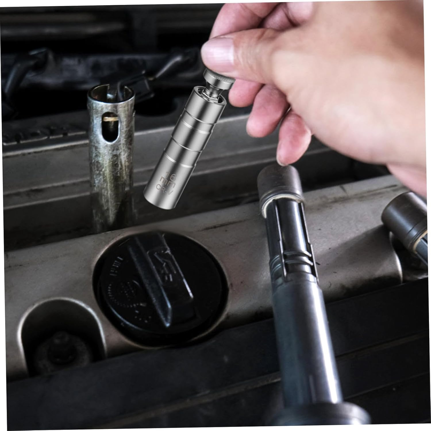 Cabilock 2Pcs Magnetic Thread Spark Socket Automotive Repair Tools for Easy Removal and Installation of High-Strength Steel Construction image number 2