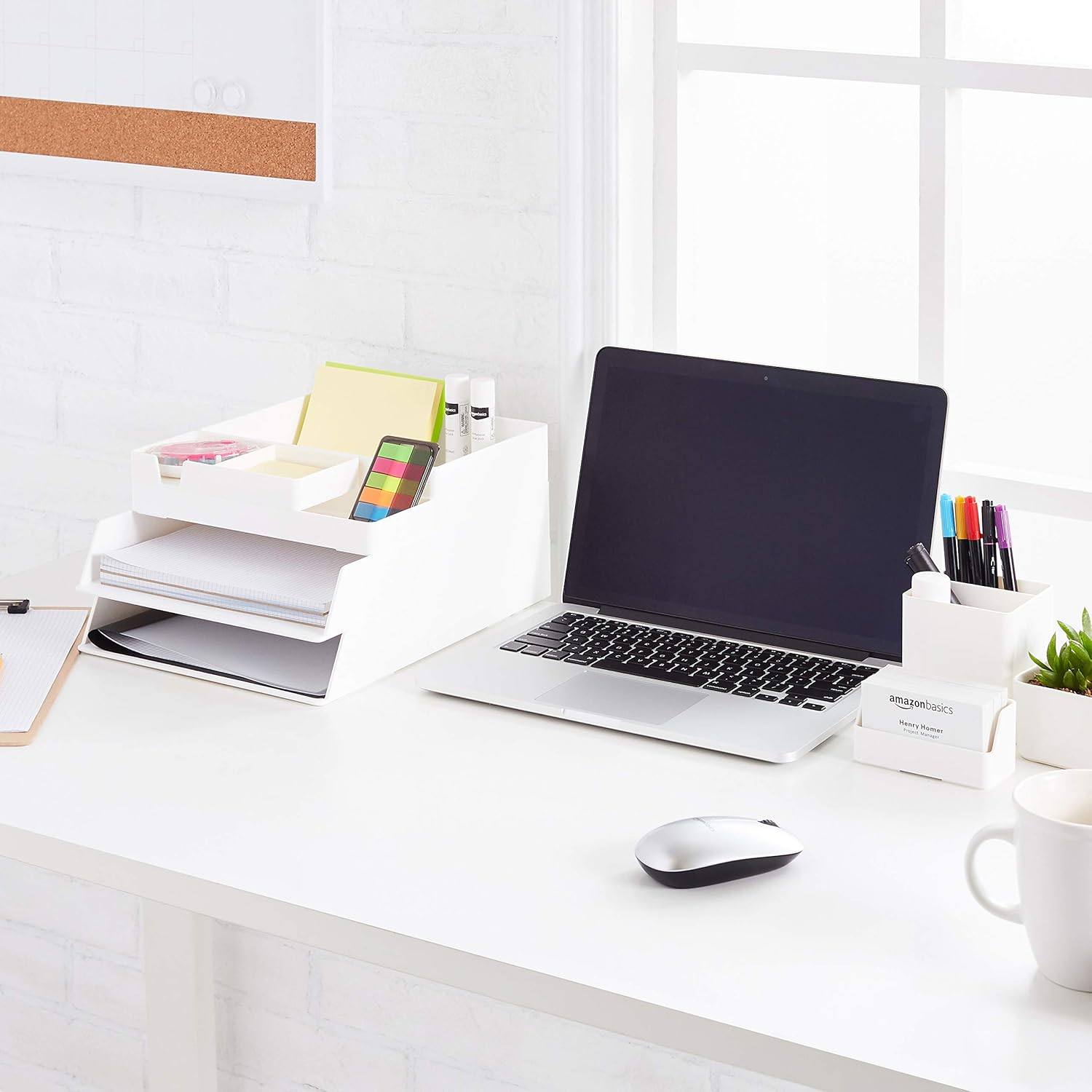 Amazon Basics Plastic Desk Organizer - Pen Cup, White