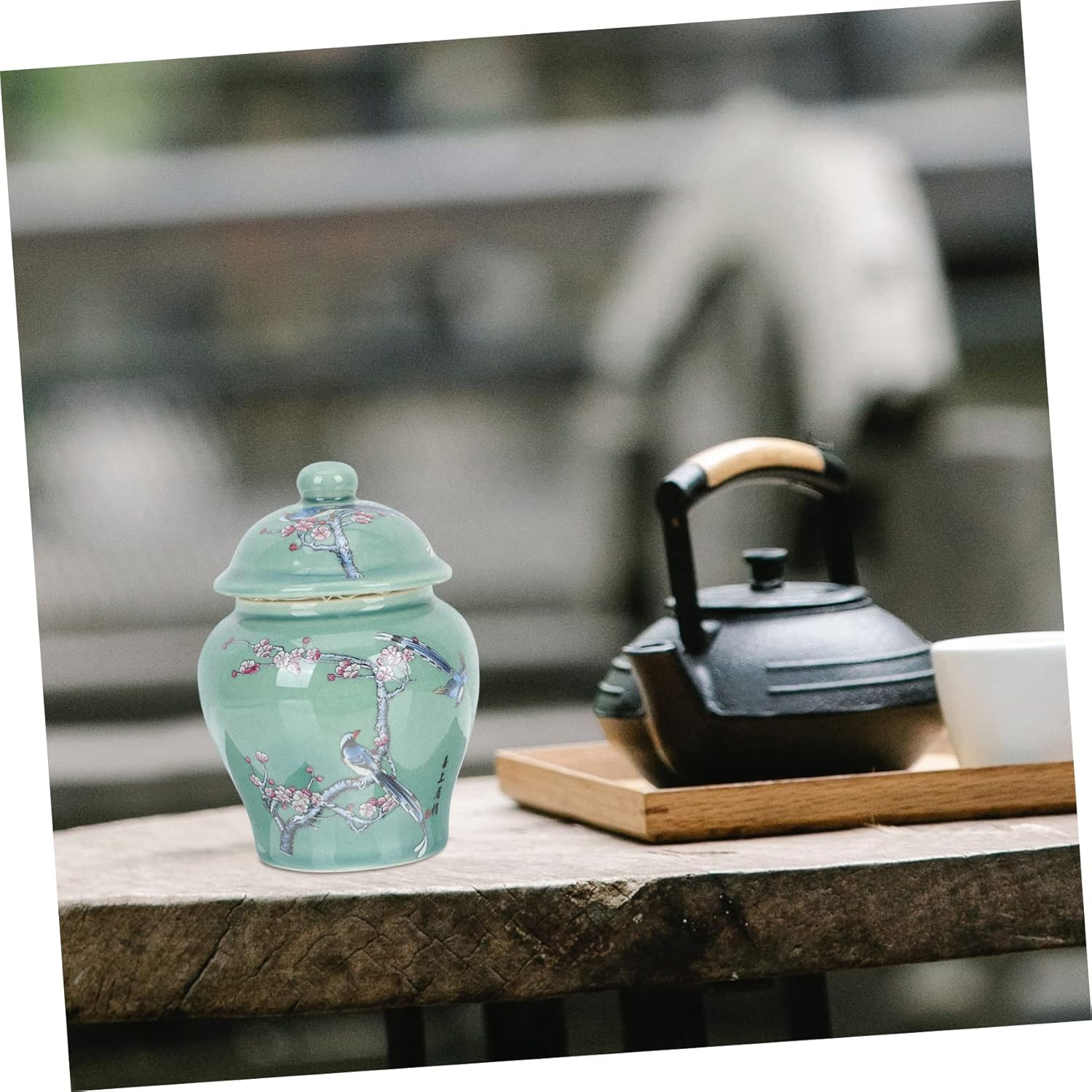 Mikinona Chinese Style Ceramic Tea Jar Small Sealed Loose Tea Container Oriental Food Canister for Home Kitchen Storage image number 1