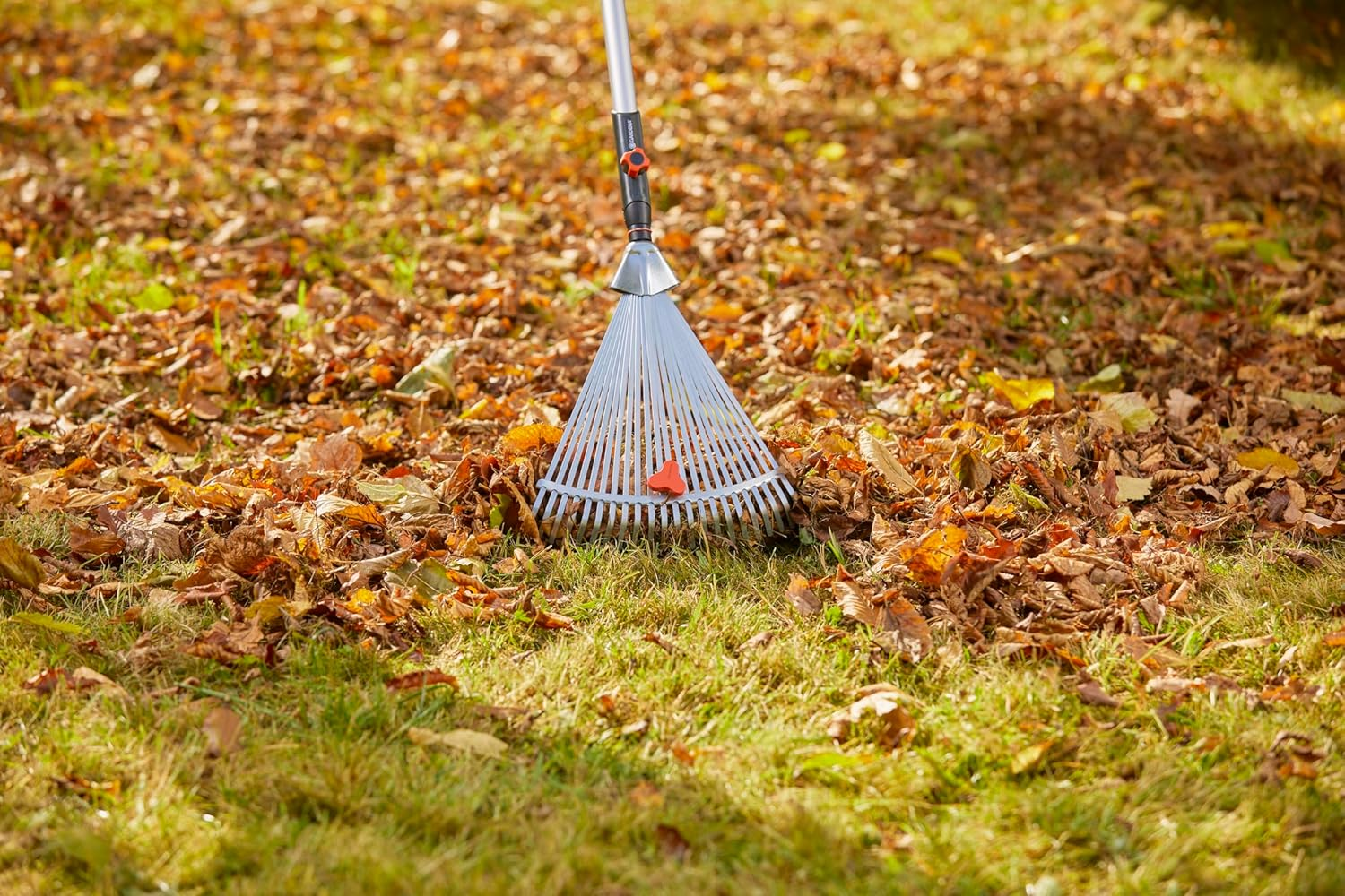 GARDENA Combisystem Adjustable Rake - Working Width of 30-50 Cm image number 1