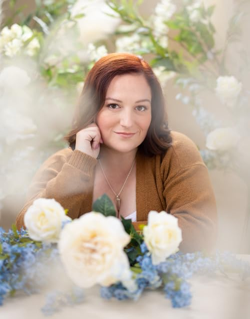 Rose in Chains: a Sizzling Enemies to Lovers Romantasy from the USA Today Bestselling Author image number 4