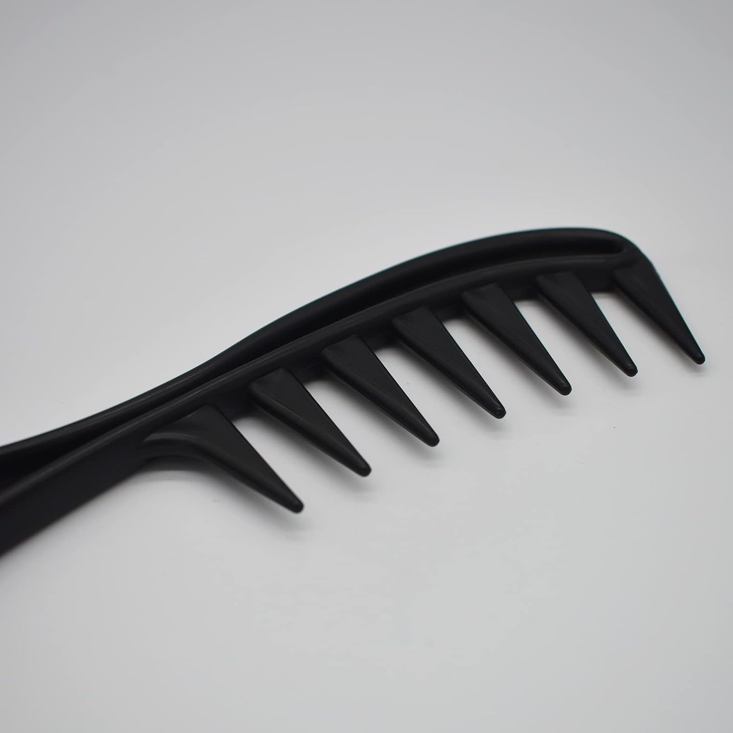 Professional Wide Tooth Shark Combs, Curly Hair Comb, Afro Hair Comb, Large Hairdressing Comb for Salon Barber Comb Hair Styling Comb, Black image number 1