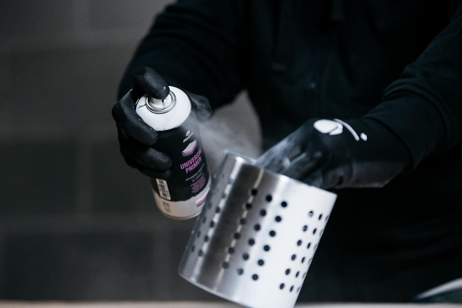 Montana Colors MTN PRO Universal Primer Spray Paint, White, 400 Ml image number 5